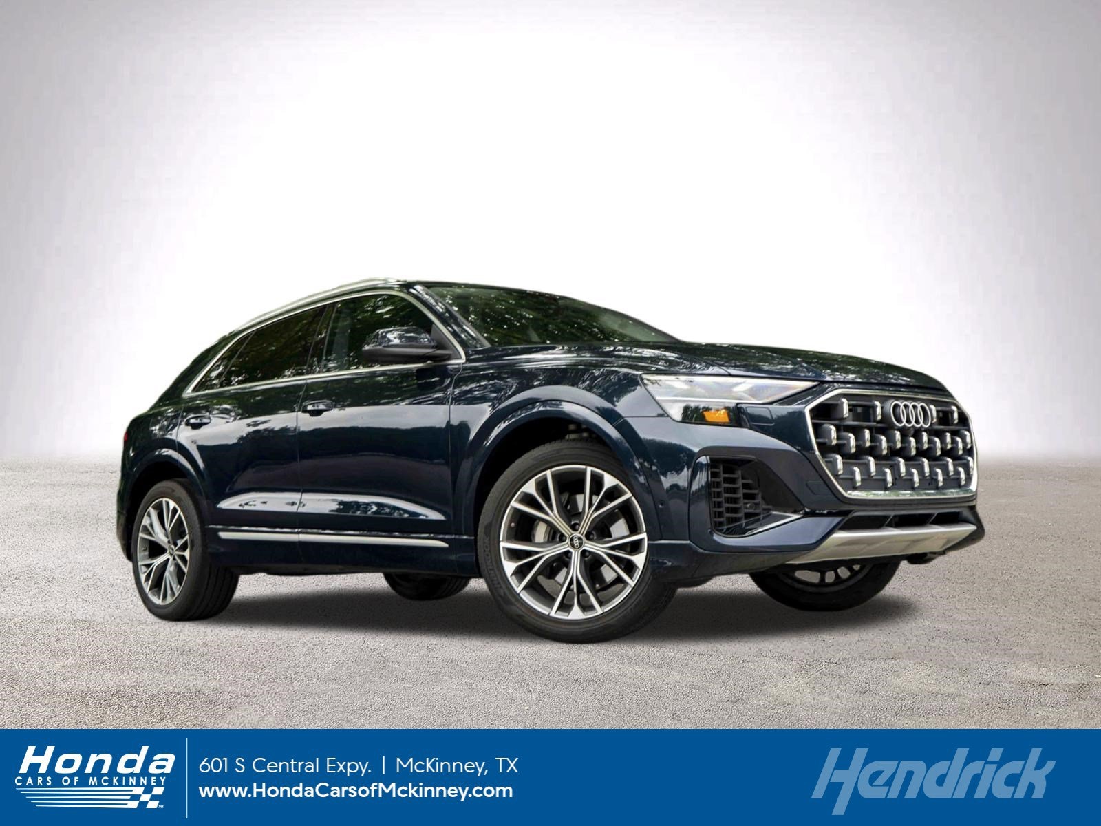 2024 Audi Q8 55 Premium Plus Tiptonic quattro's photo