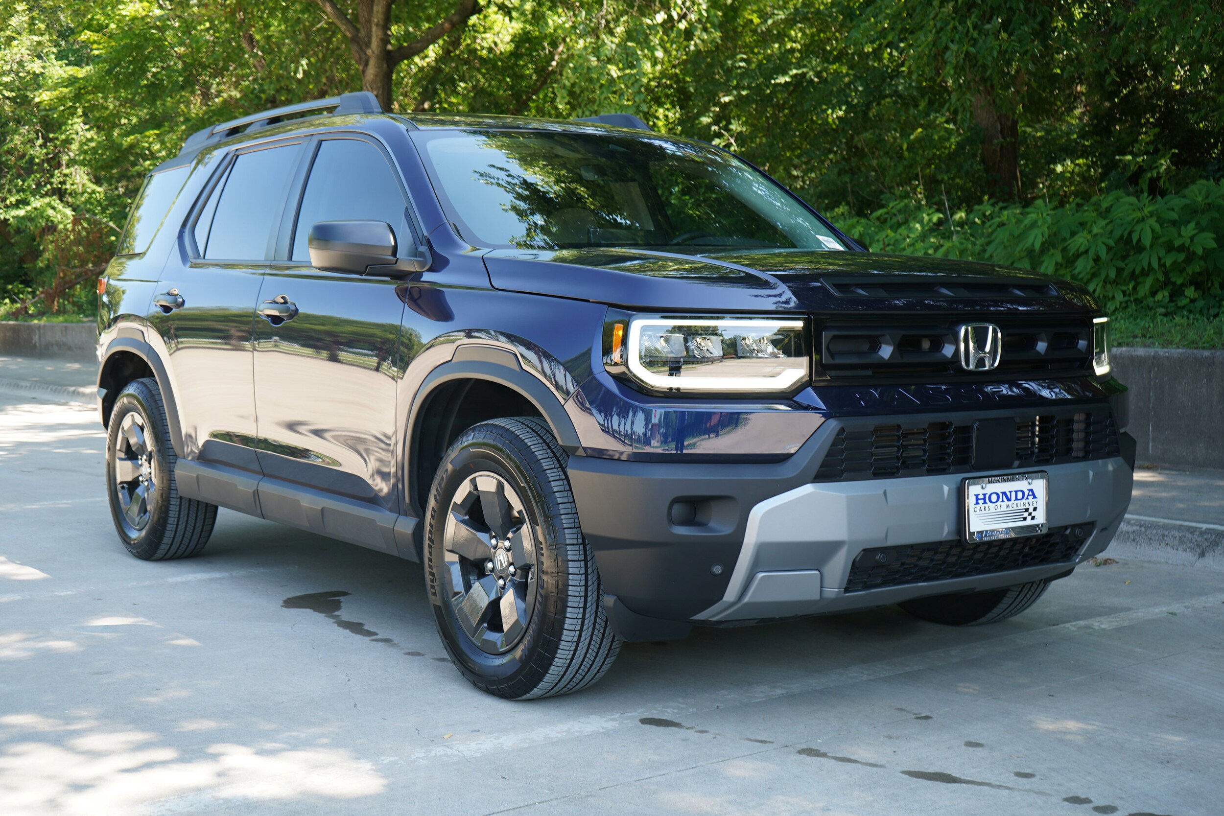 Certified 2026 Honda Passport RTL with VIN 5FNYF9H39TB001562 for sale in Mckinney, TX