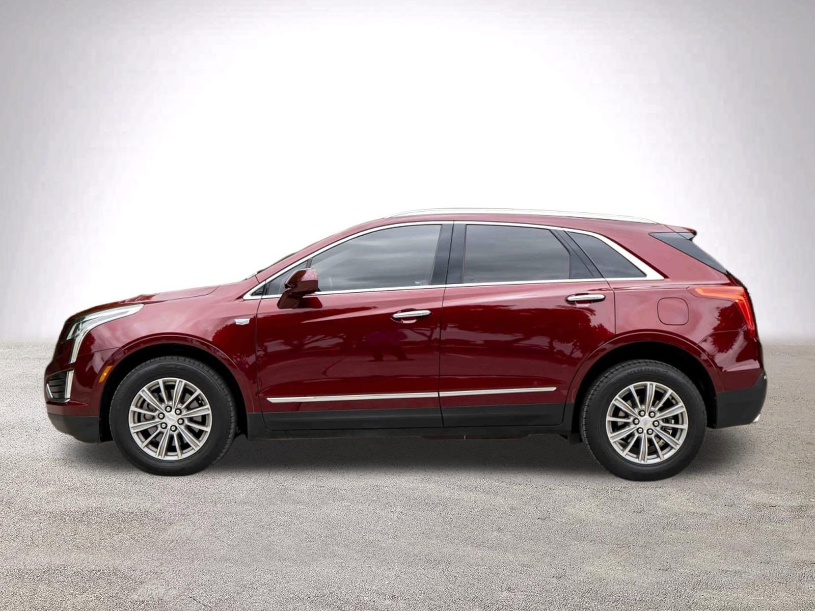 2017 CADILLAC XT5 Luxury FWD photo 4