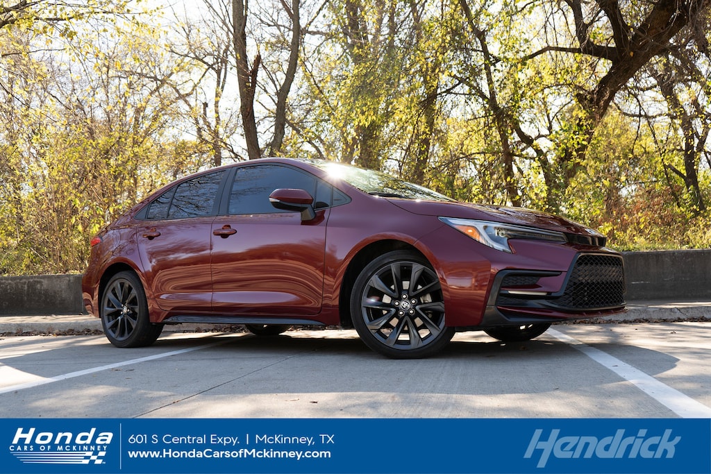 Used 2024 Toyota Corolla SE Sedan