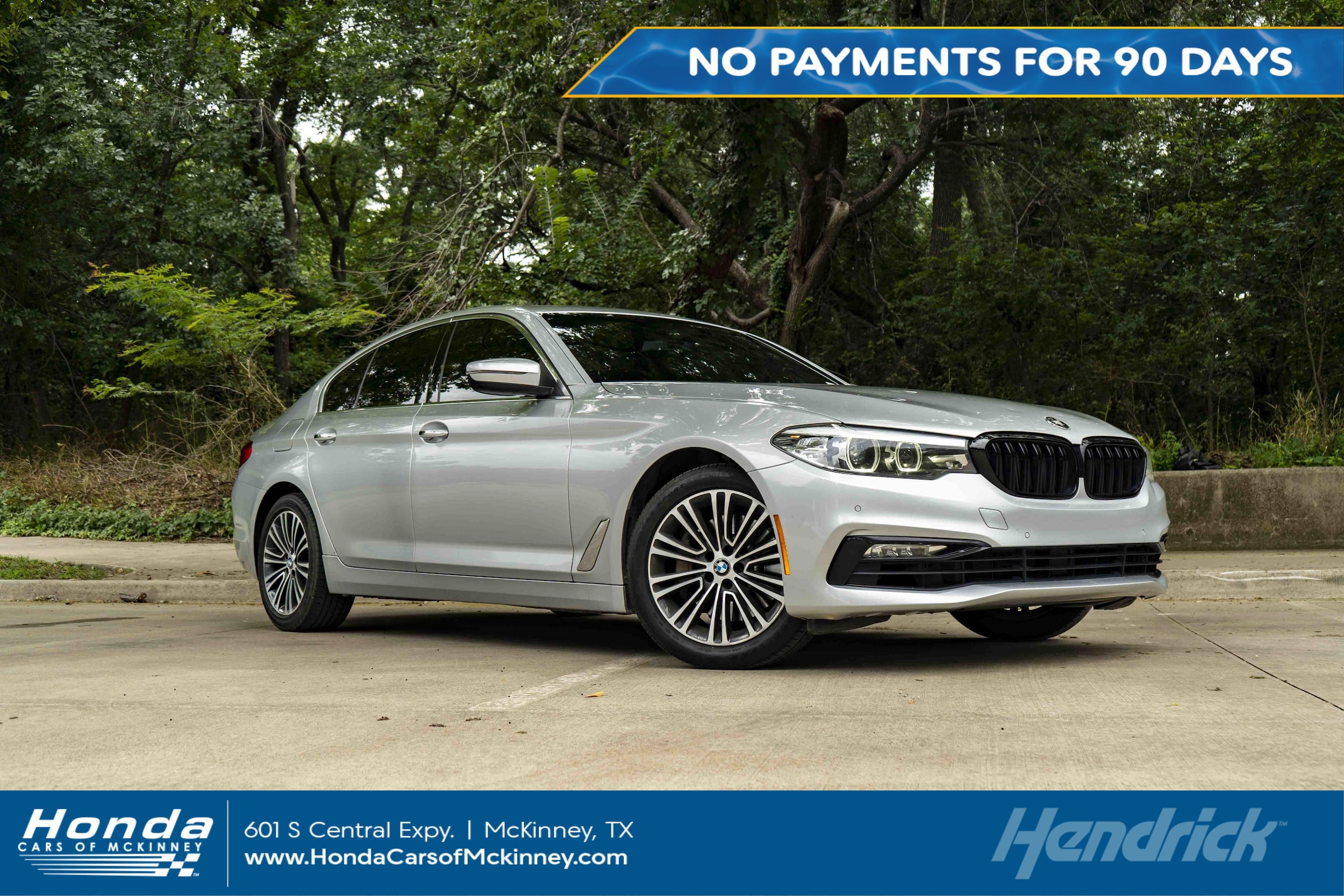 2017 BMW 5 Series 530i Sedan's photo