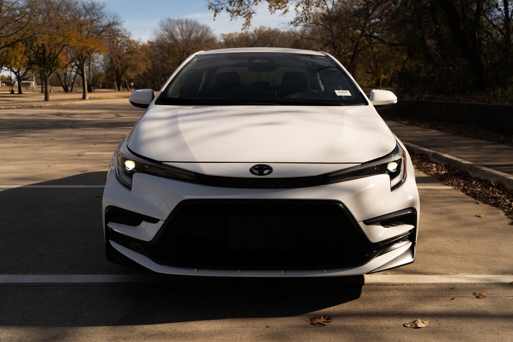 Used 2024 Toyota Corolla SE Sedan