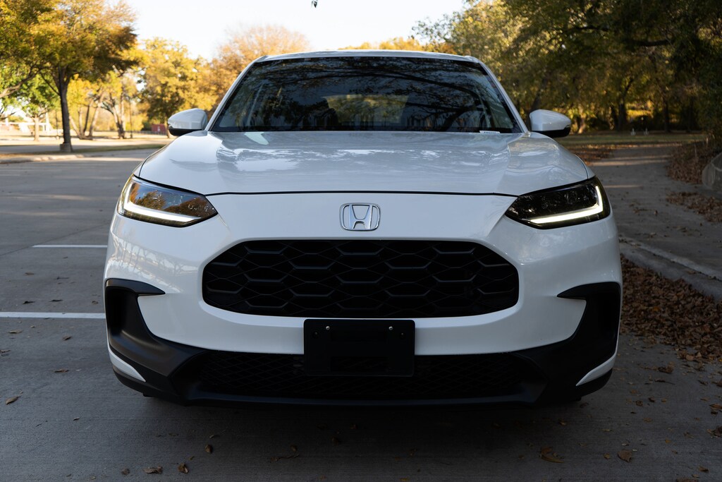 Certified 2025 Honda HR-V LX SUV