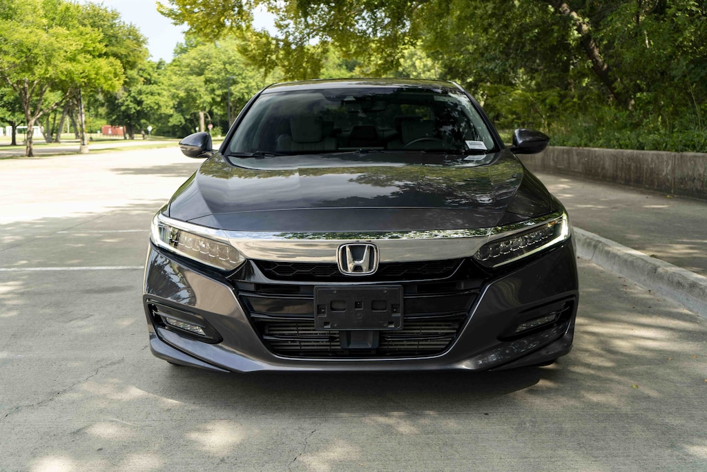 Used 2019 Honda Accord Touring 2.0T Sedan