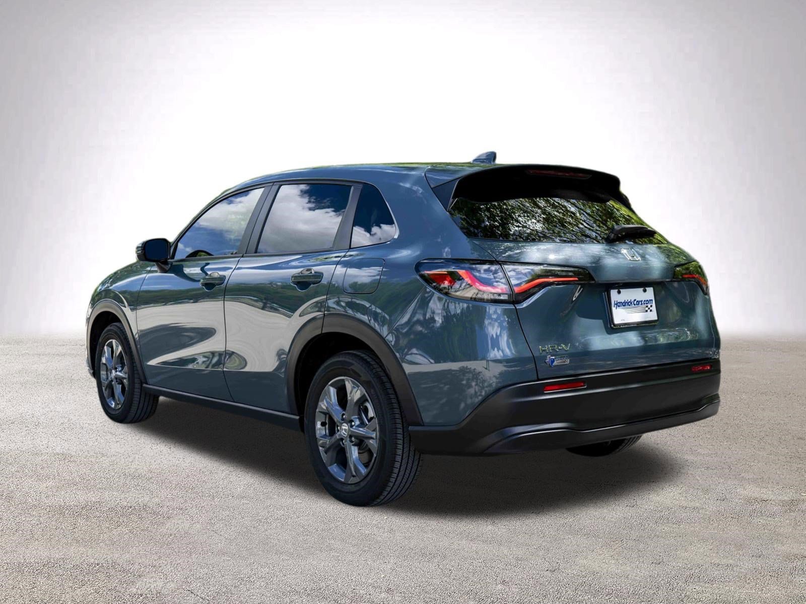 2026 Honda HR-V LX photo 5