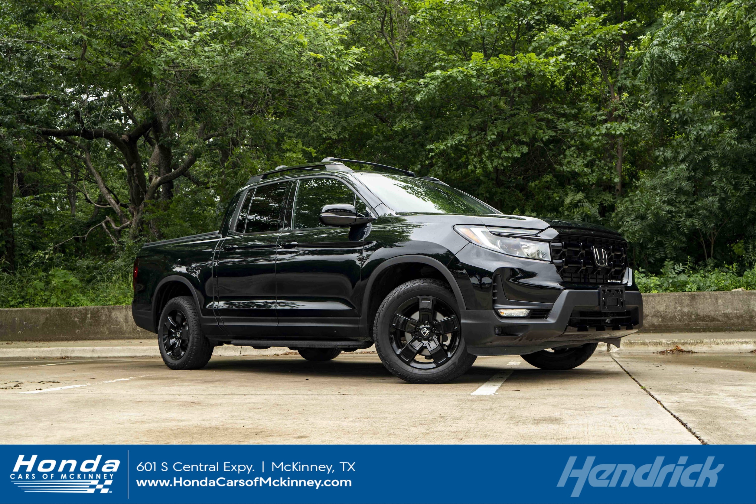 2025 Honda Ridgeline Black Edition's photo
