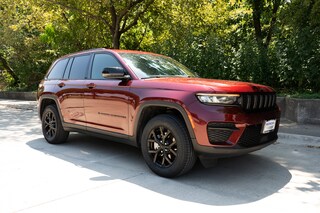 2024 Jeep Grand Cherokee Altitude SUV