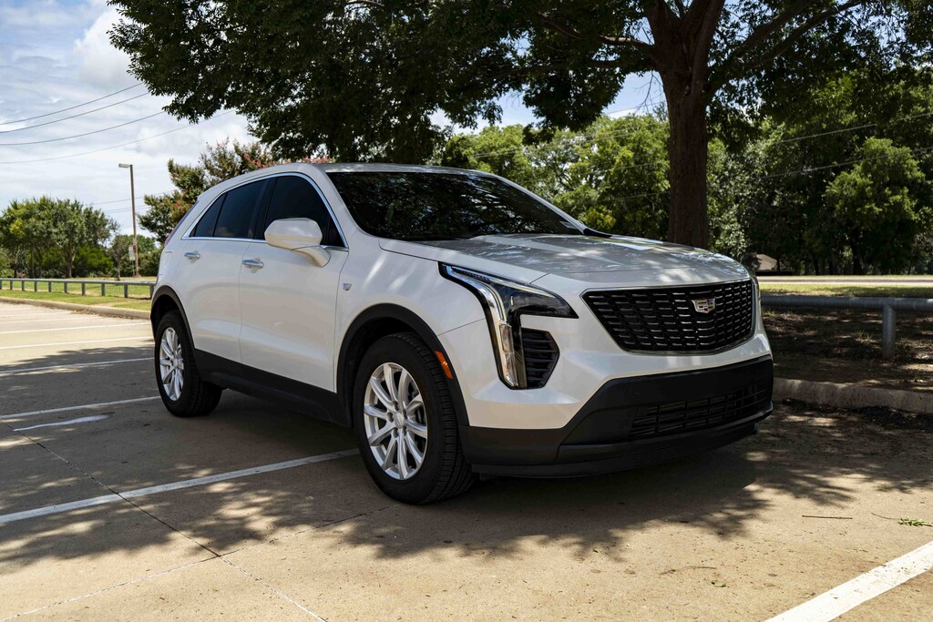 Used 2023 CADILLAC XT4 FWD Luxury SUV