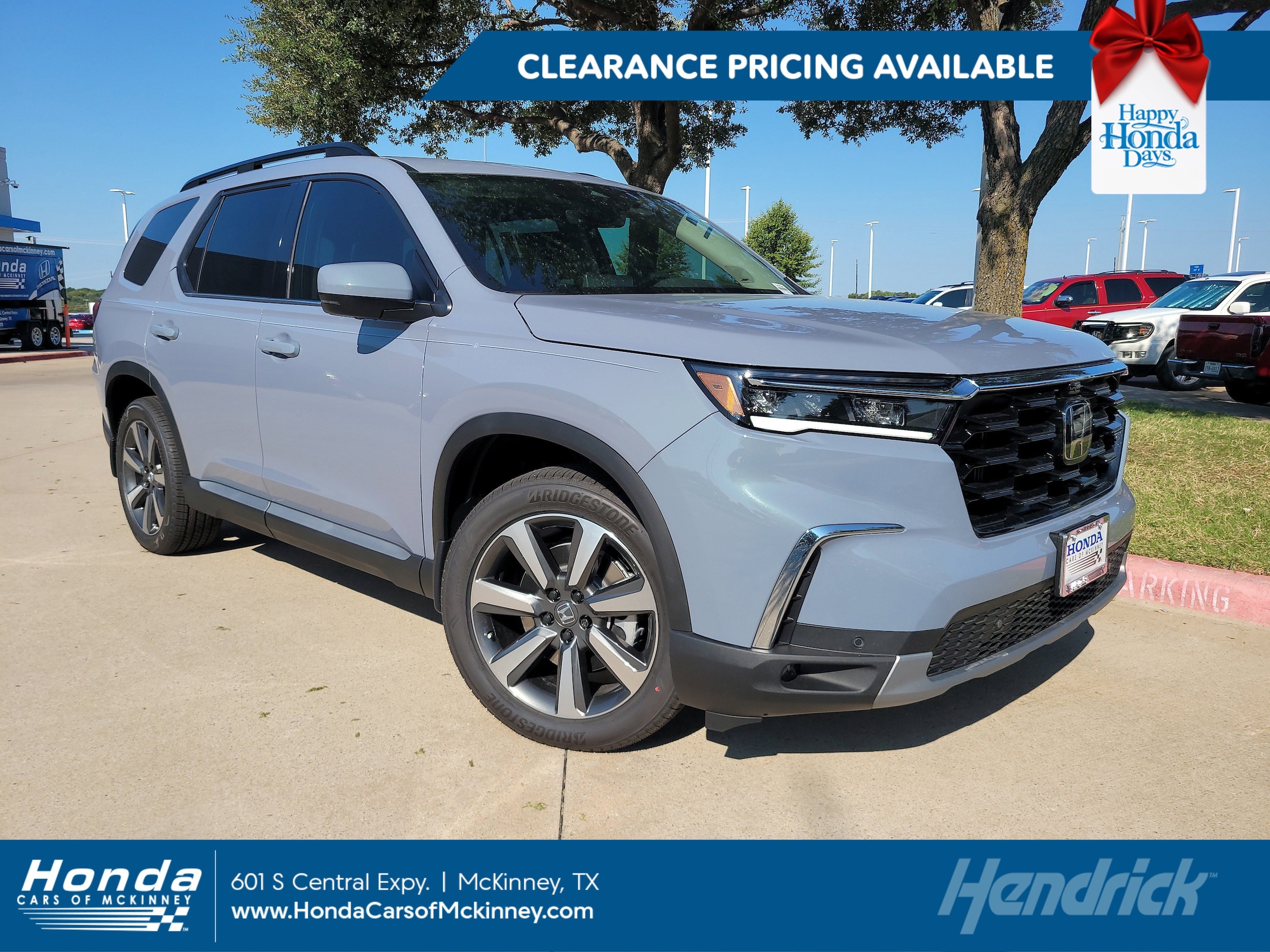 2025 Honda Pilot Elite's photo