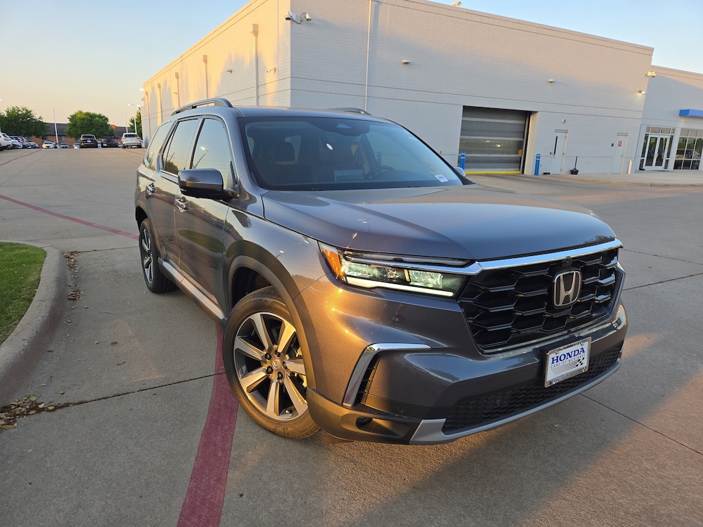 New 2025 Honda Pilot Elite SUV