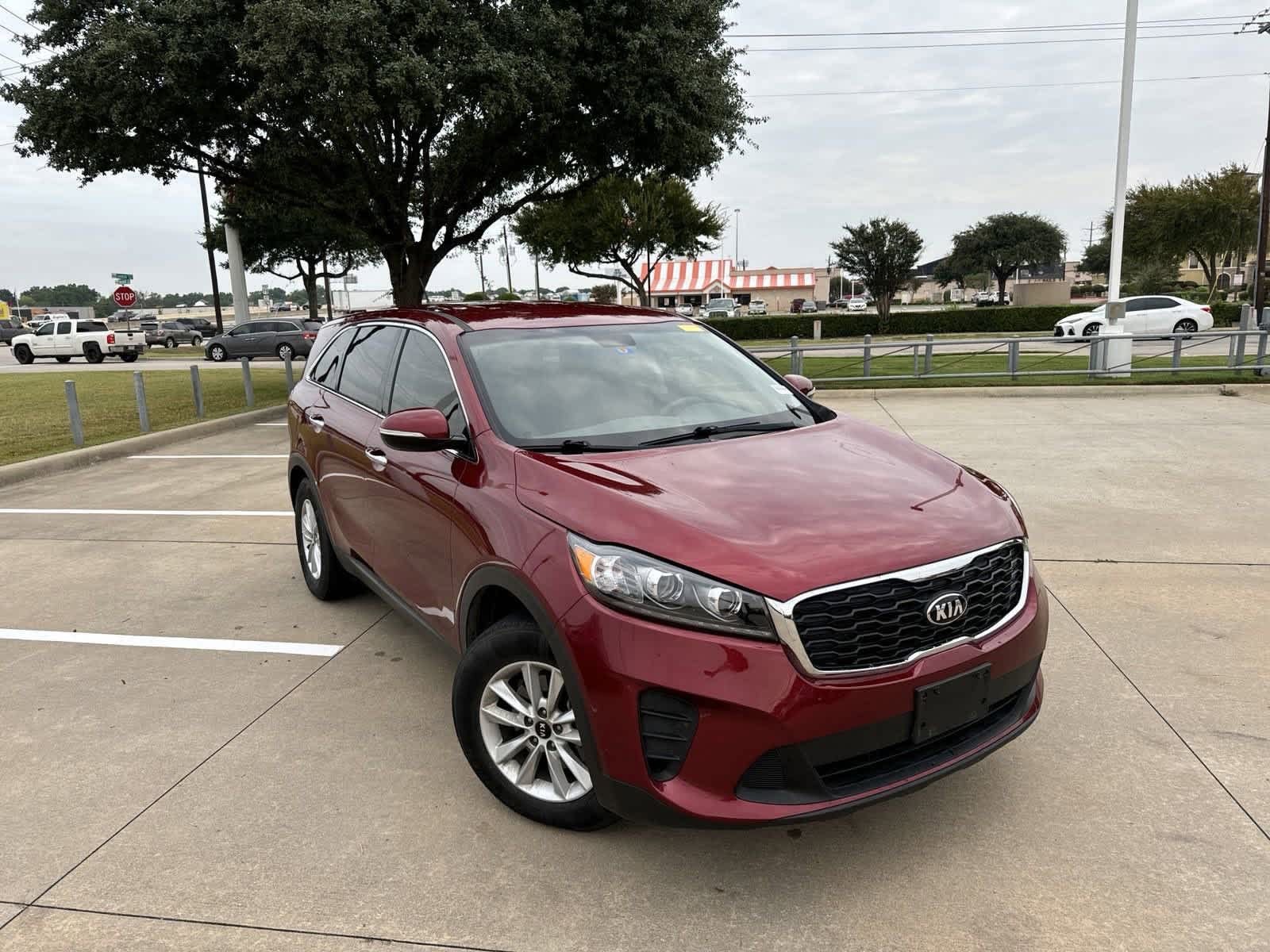 Used 2020 Kia Sorento LX with VIN 5XYPG4A32LG628201 for sale in Mckinney, TX