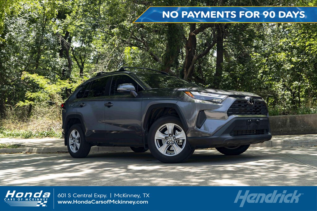 Used 2025 Toyota RAV4 XLE SUV