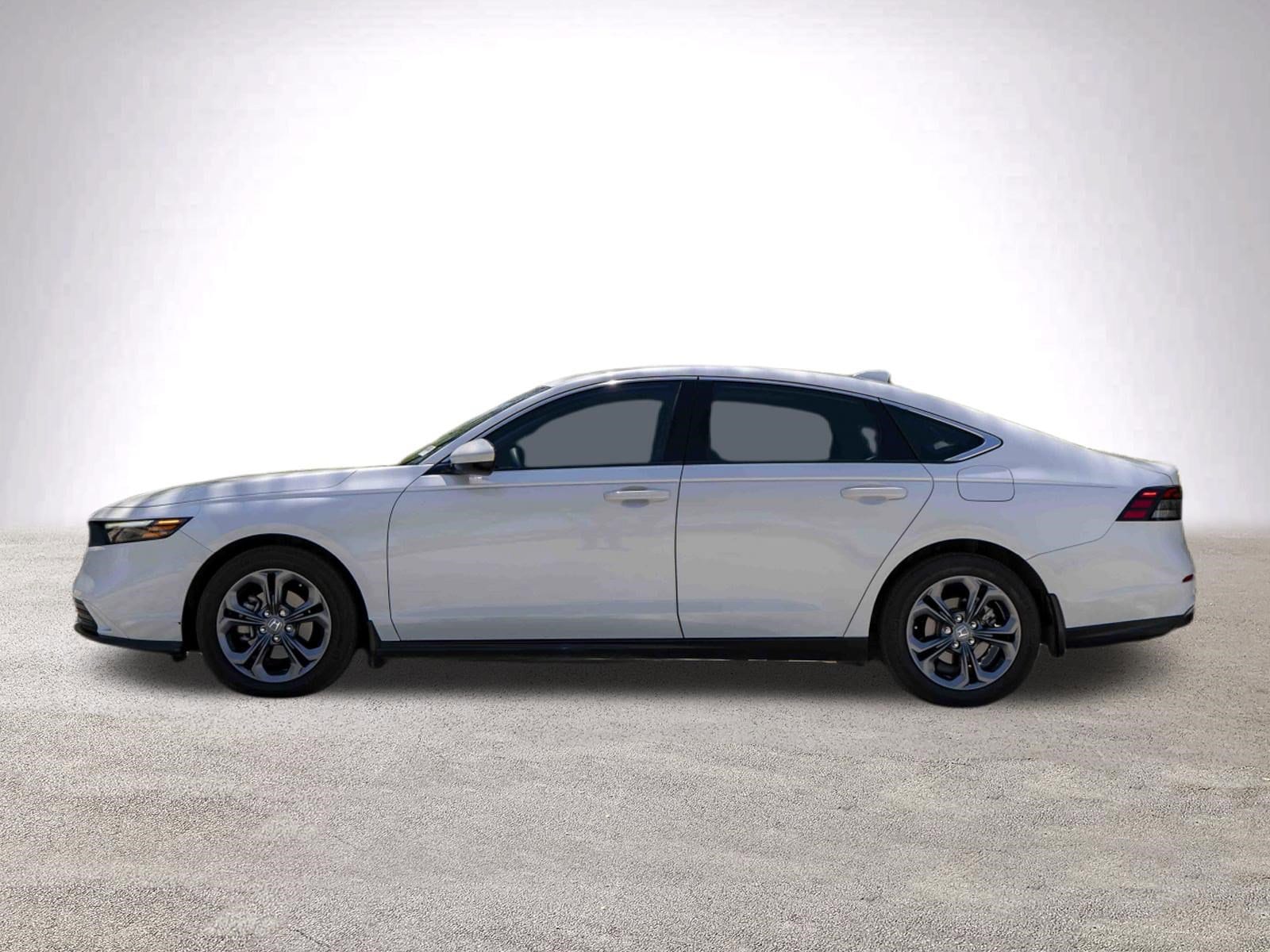 2023 Honda Accord EX photo 4