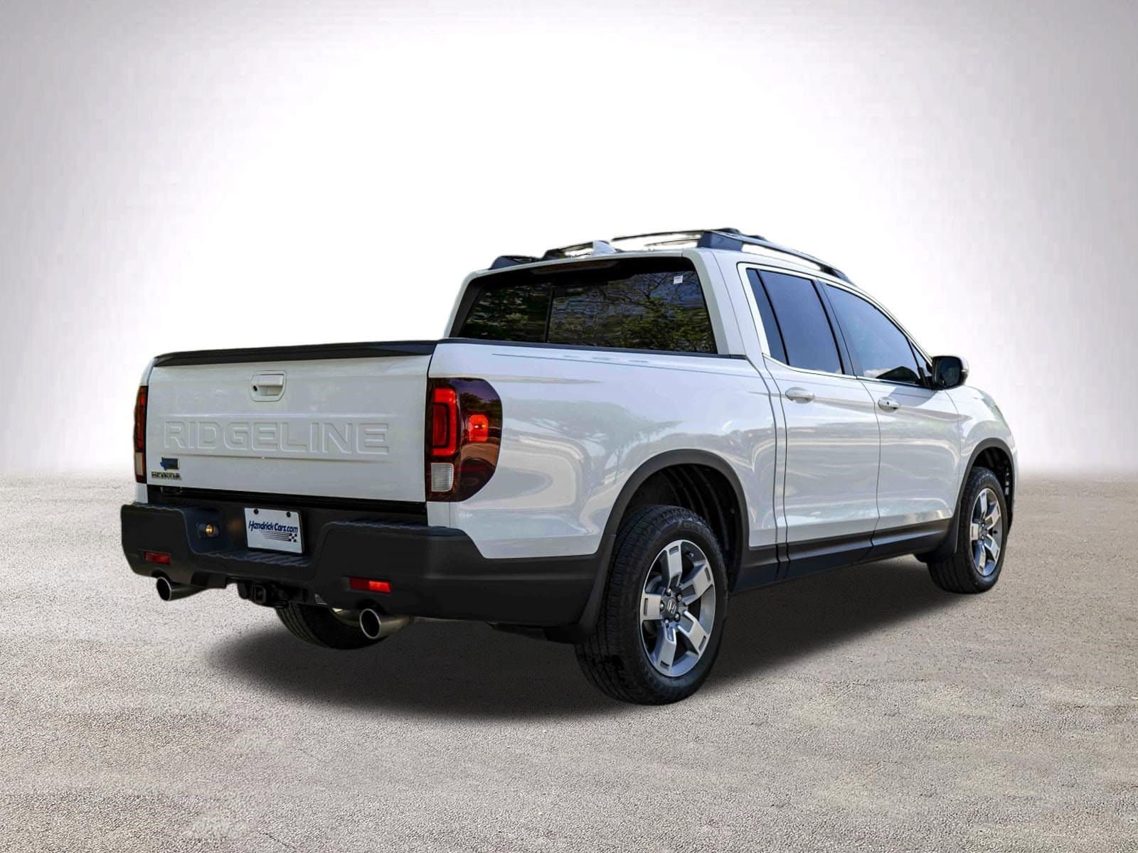 2025 Honda Ridgeline RTL photo 3