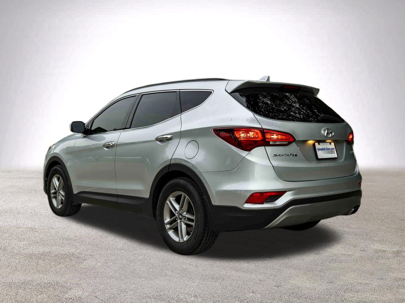 2017 Hyundai Santa Fe Sport 2.4L photo 5