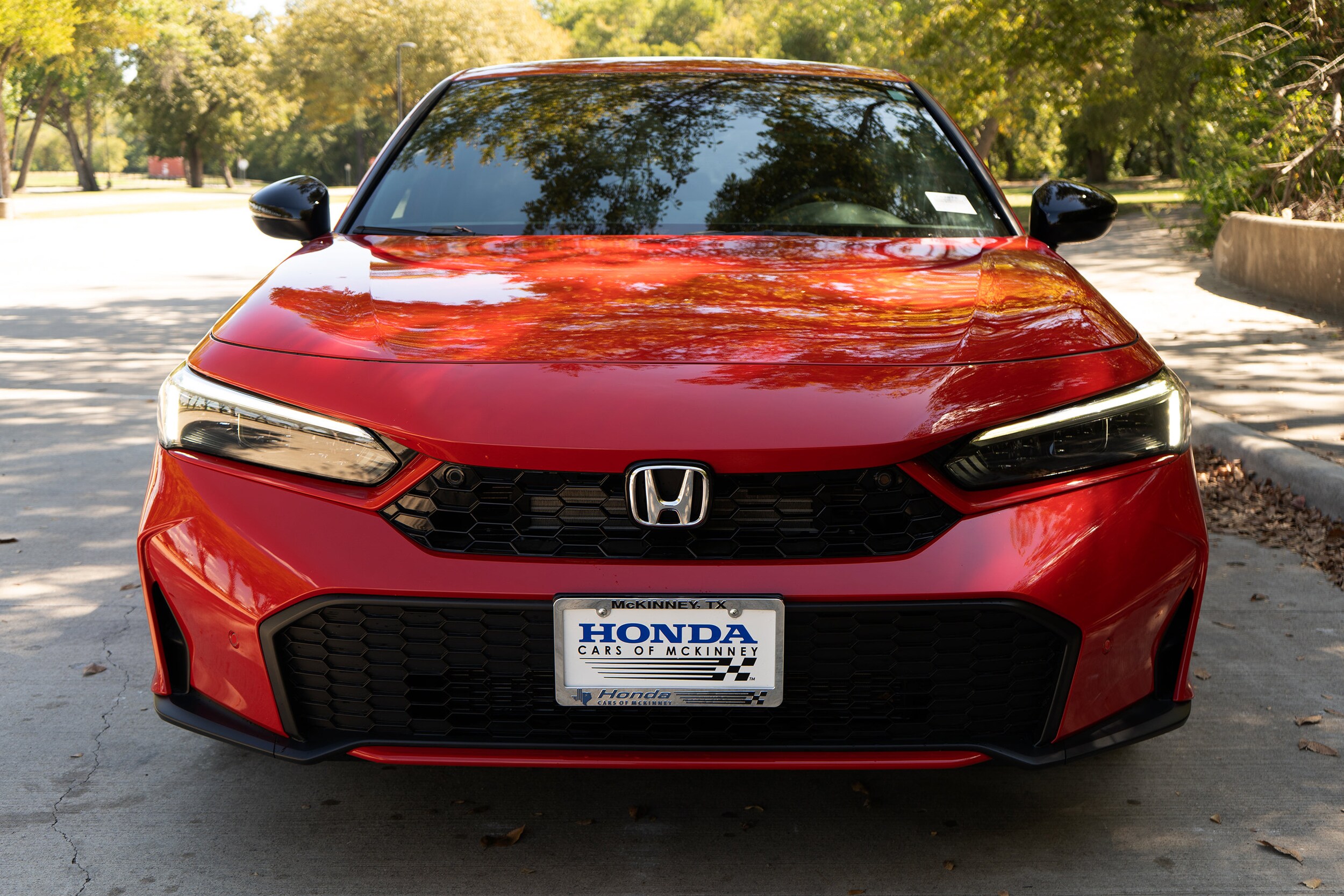 2025 Honda Civic Hybrid Sport Touring photo 2