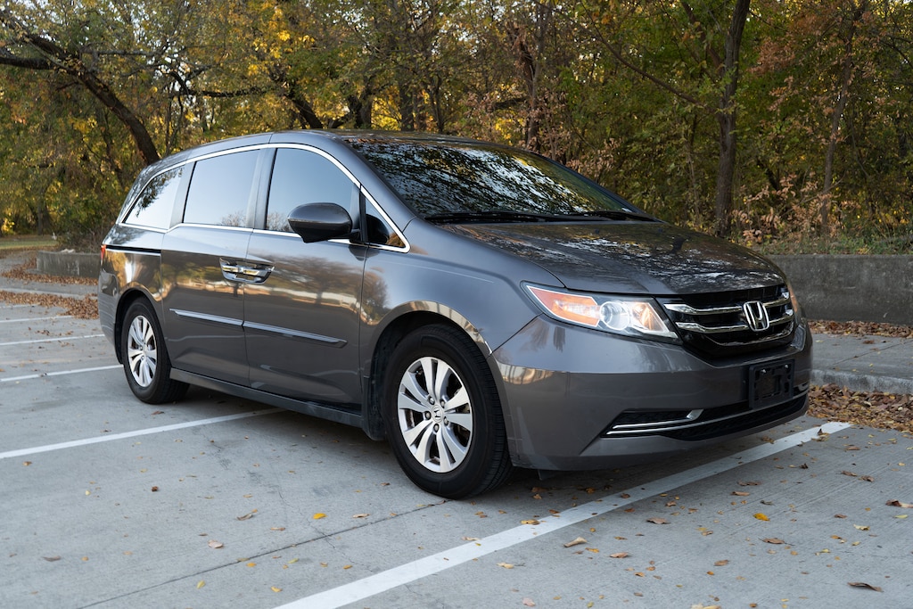 Certified 2015 Honda Odyssey EX Minivan