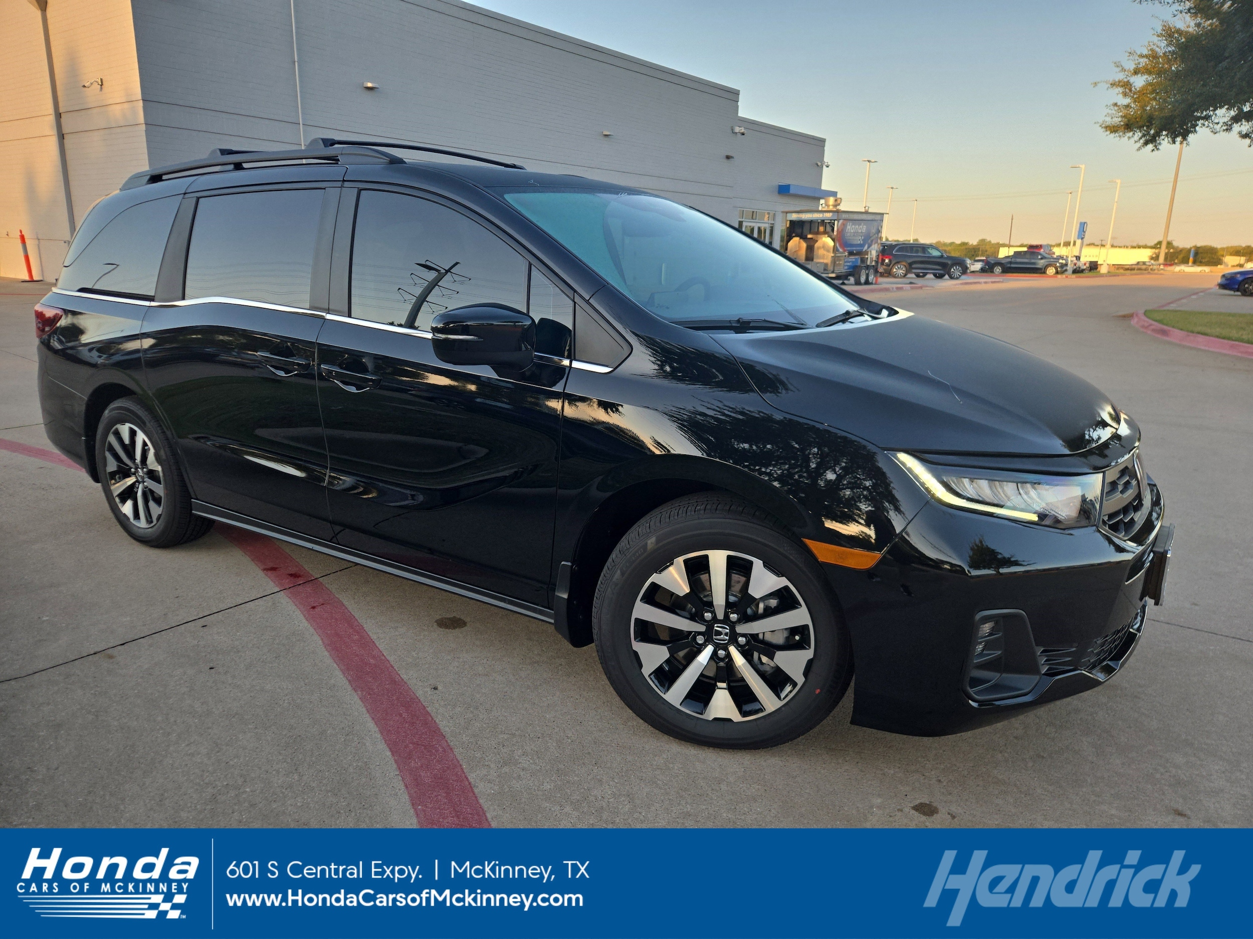 2026 Honda Odyssey EX-L's photo