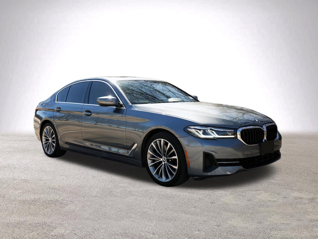 Used 2022 BMW 5 Series 530i xDrive Sedan