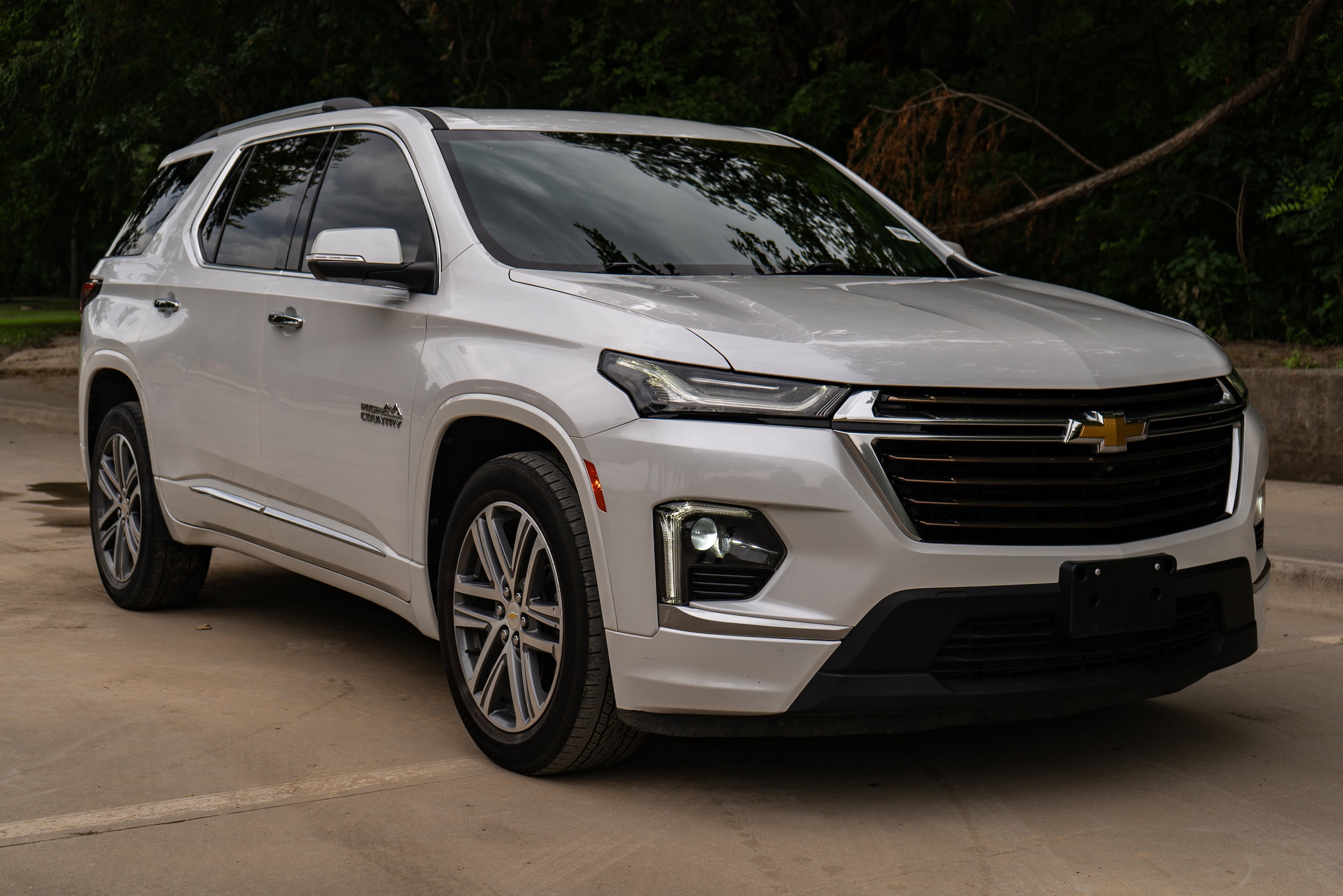 Used 2023 Chevrolet Traverse High Country with VIN 1GNEVNKW8PJ190051 for sale in Mckinney, TX