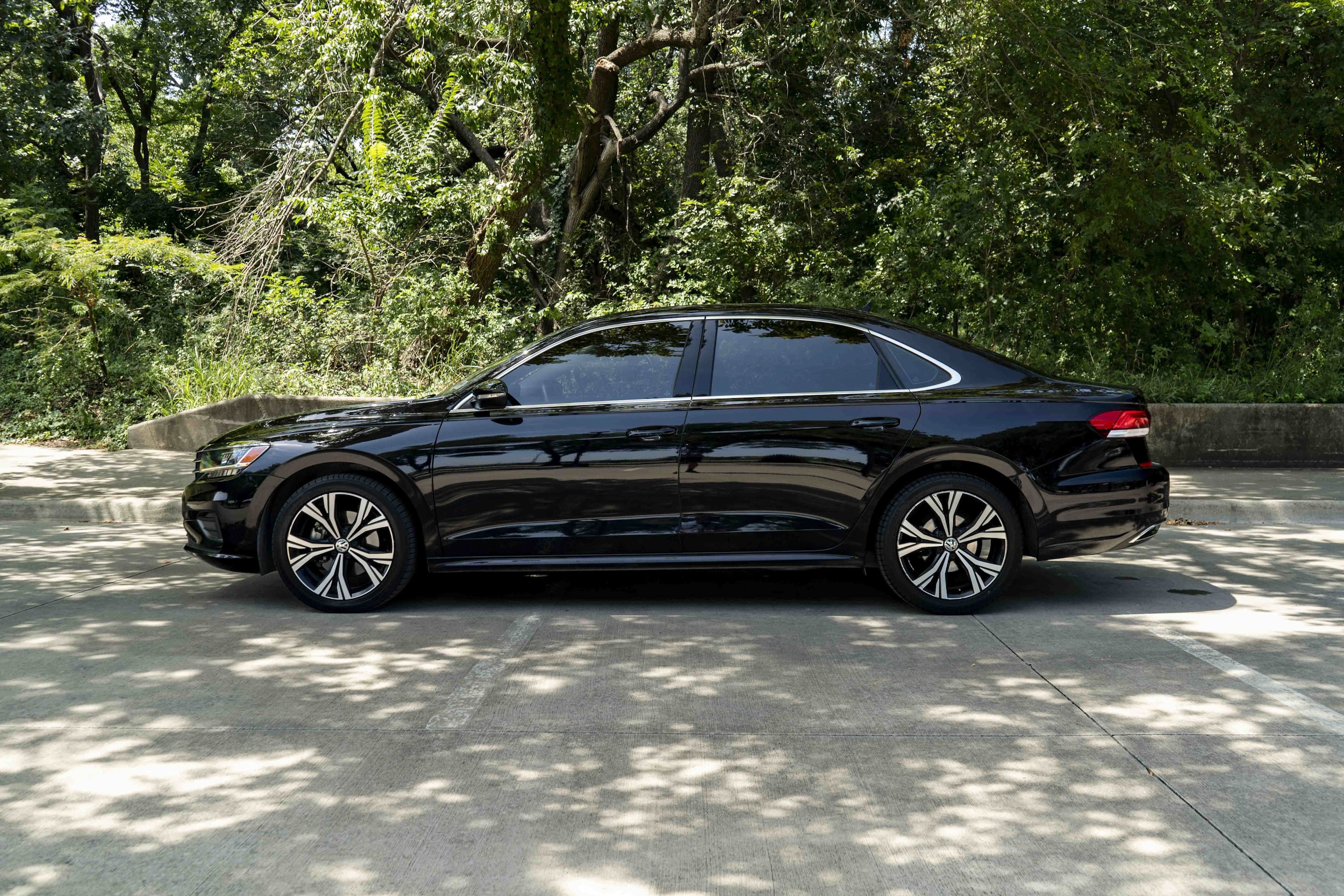 Volkswagen Passat 2.0T SE