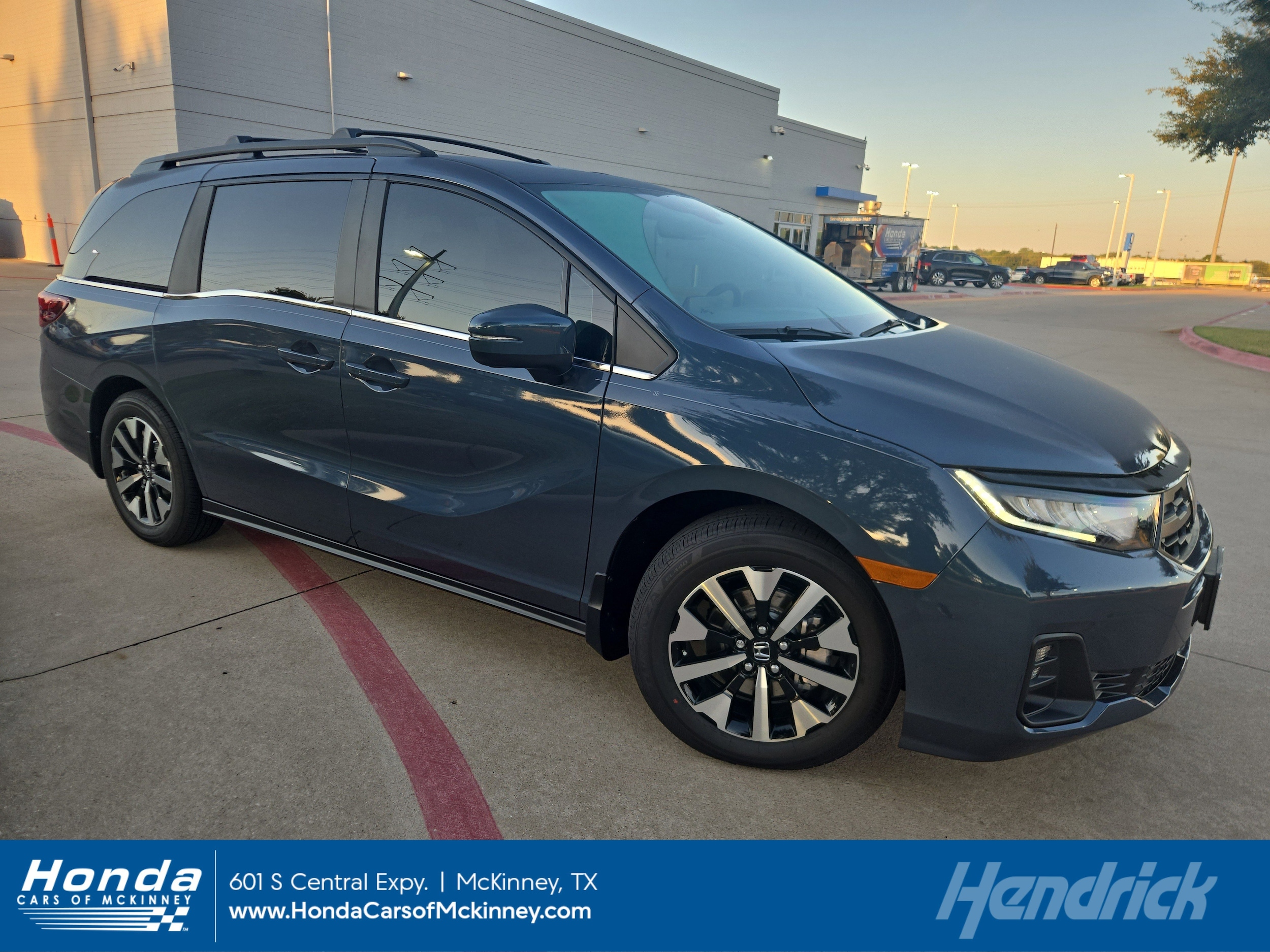 2026 Honda Odyssey EX-L's photo