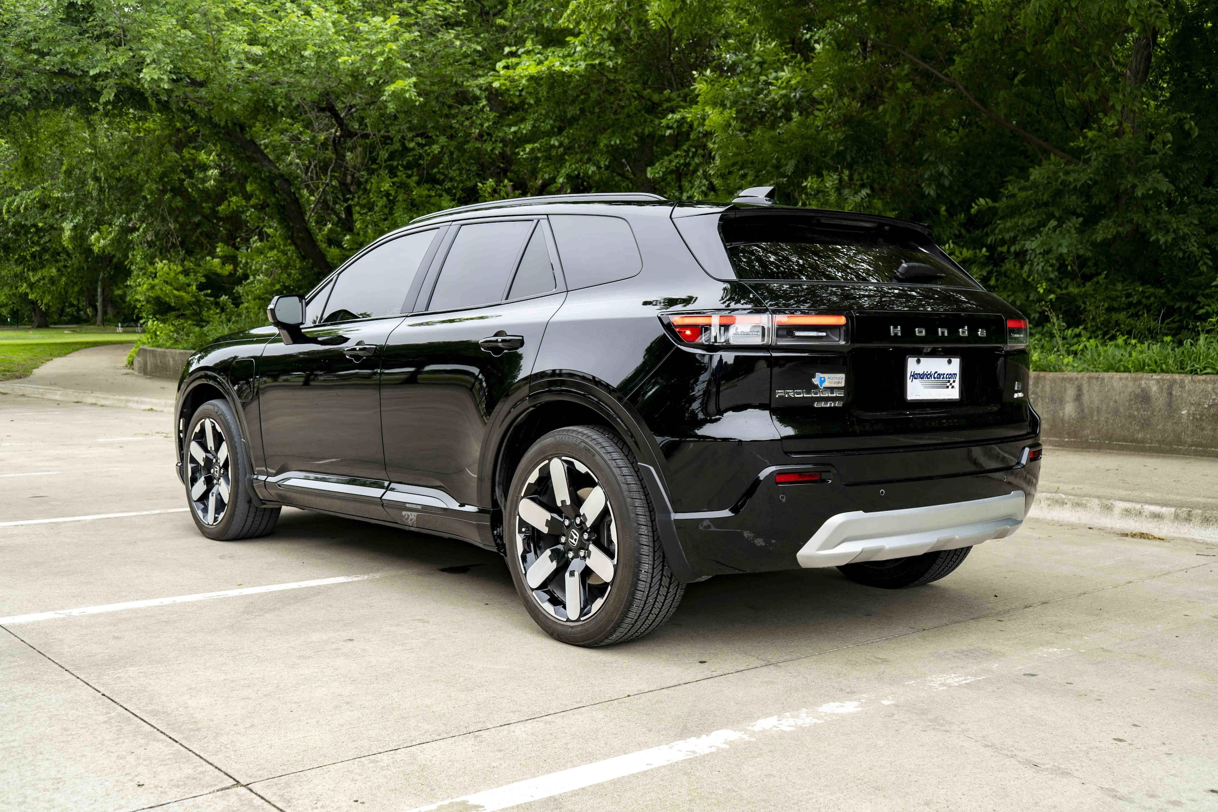 2024 Honda Prologue Elite photo 5