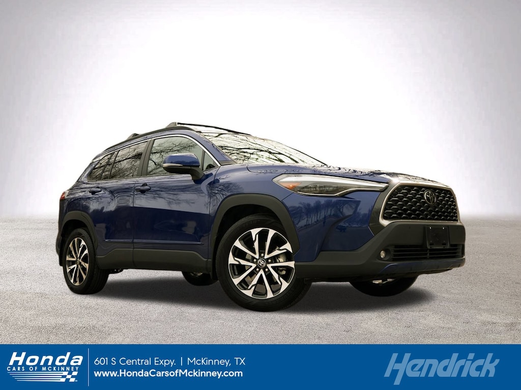 Used 2024 Toyota Corolla Cross XLE SUV