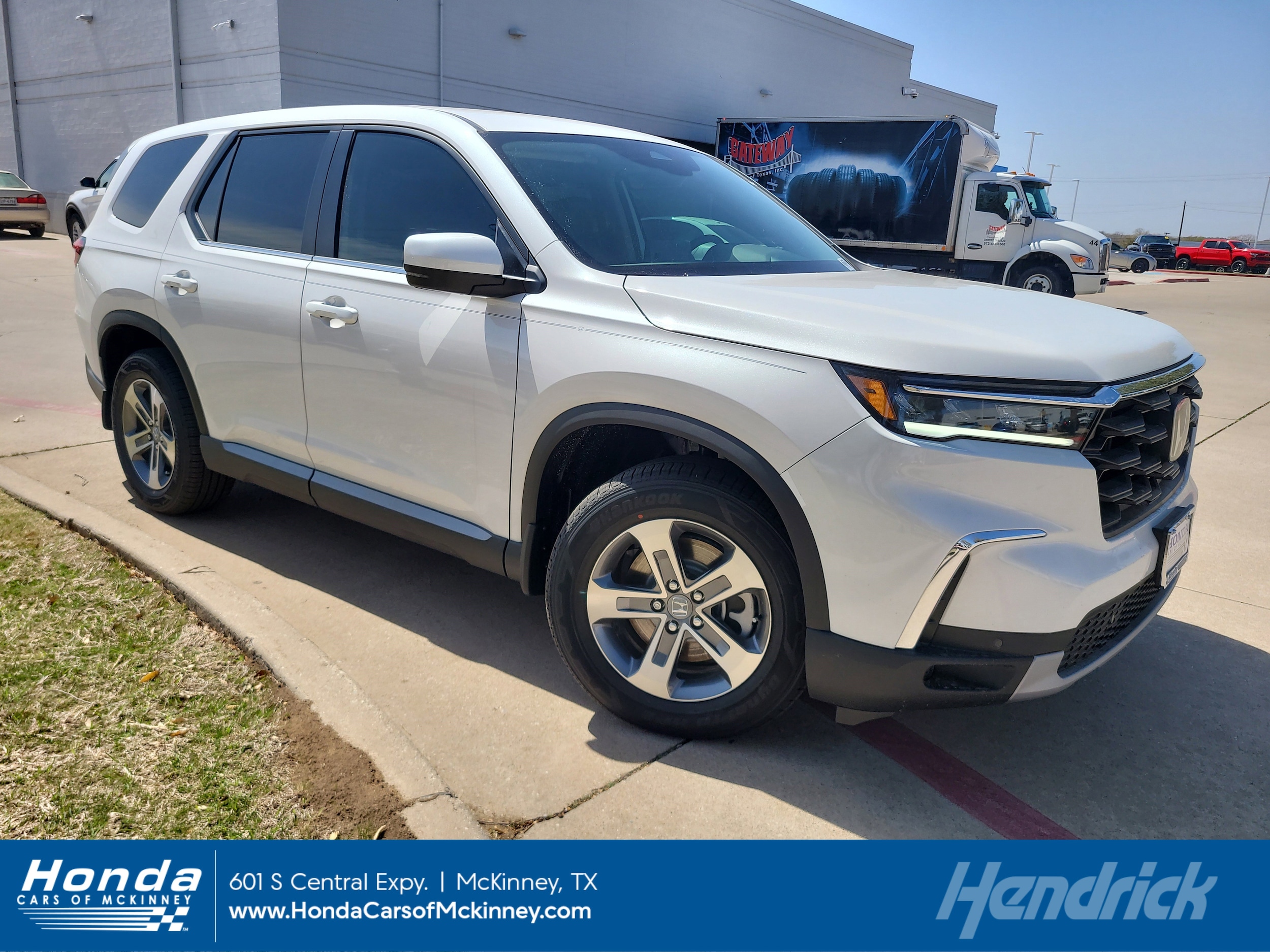 2025 Honda Pilot EX-L's photo