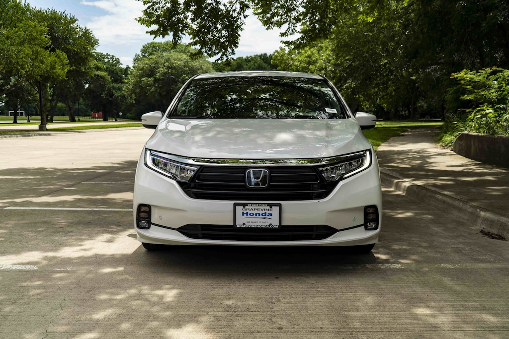 Certified 2023 Honda Odyssey Touring Minivan