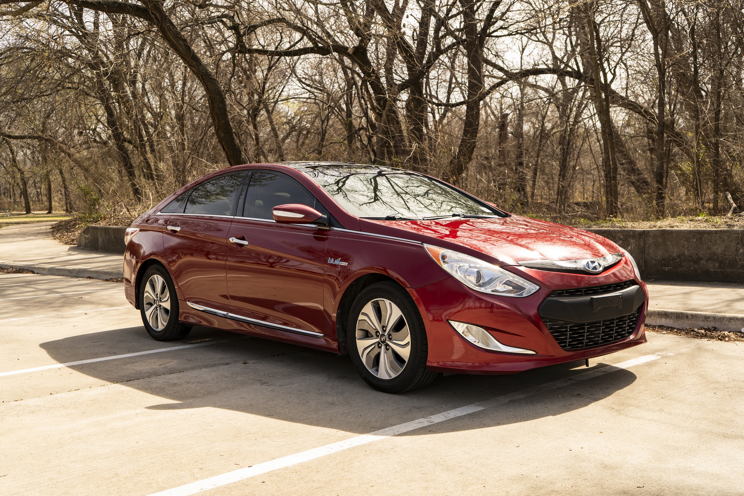 Used 2015 Hyundai Sonata Hybrid Limited with VIN KMHEC4A4XFA126063 for sale in McKinney, TX