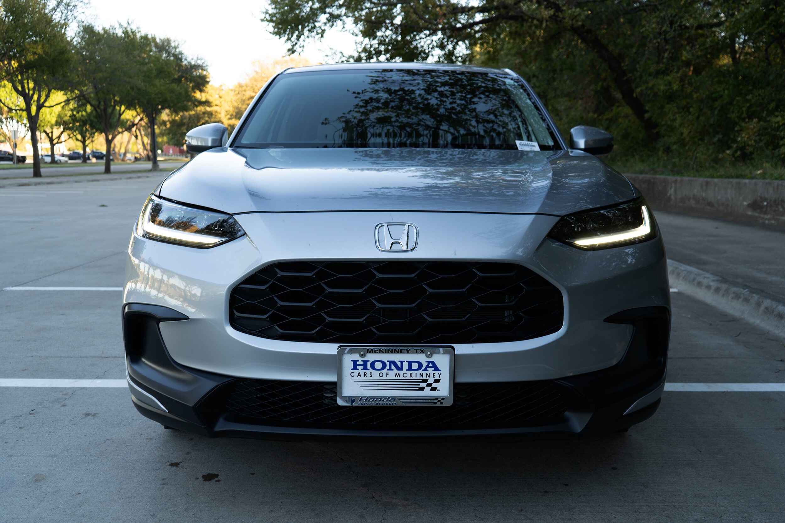 2026 Honda HR-V LX photo 2