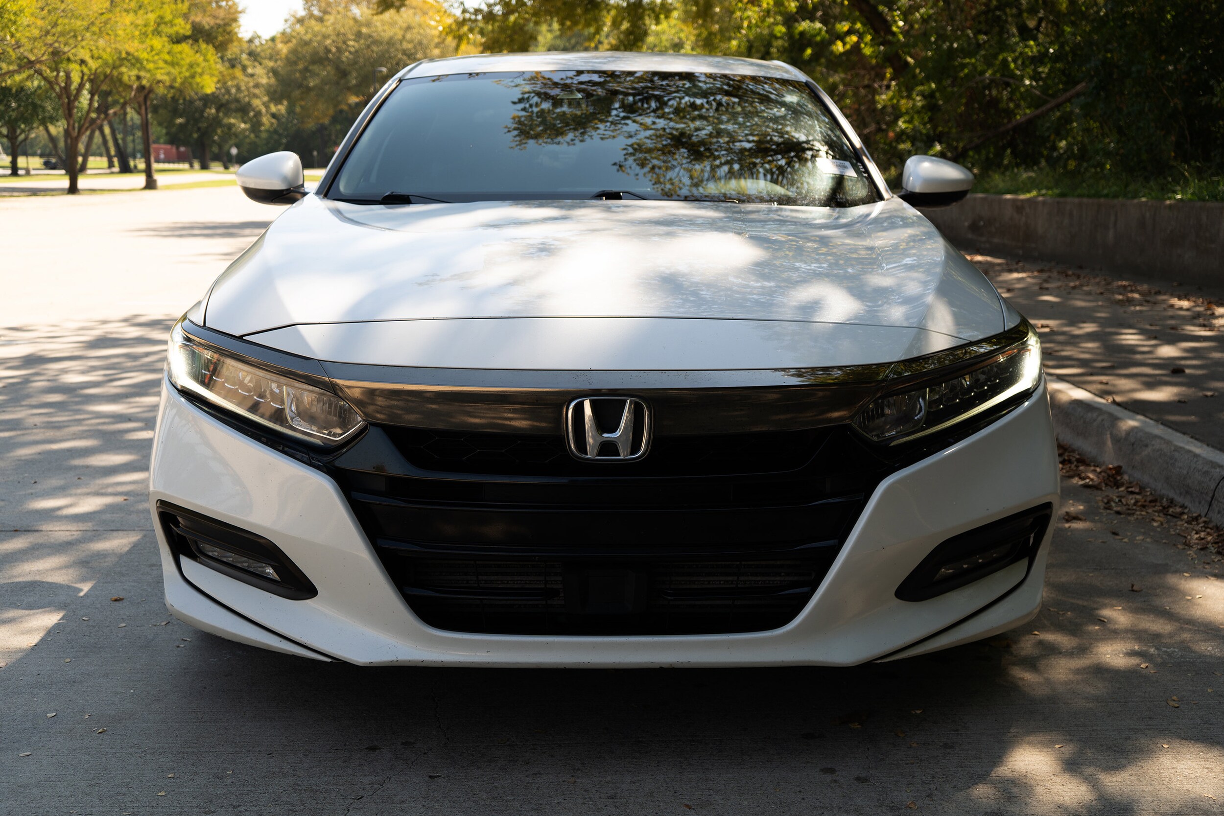 2019 Honda Accord Sport 1.5T photo 3