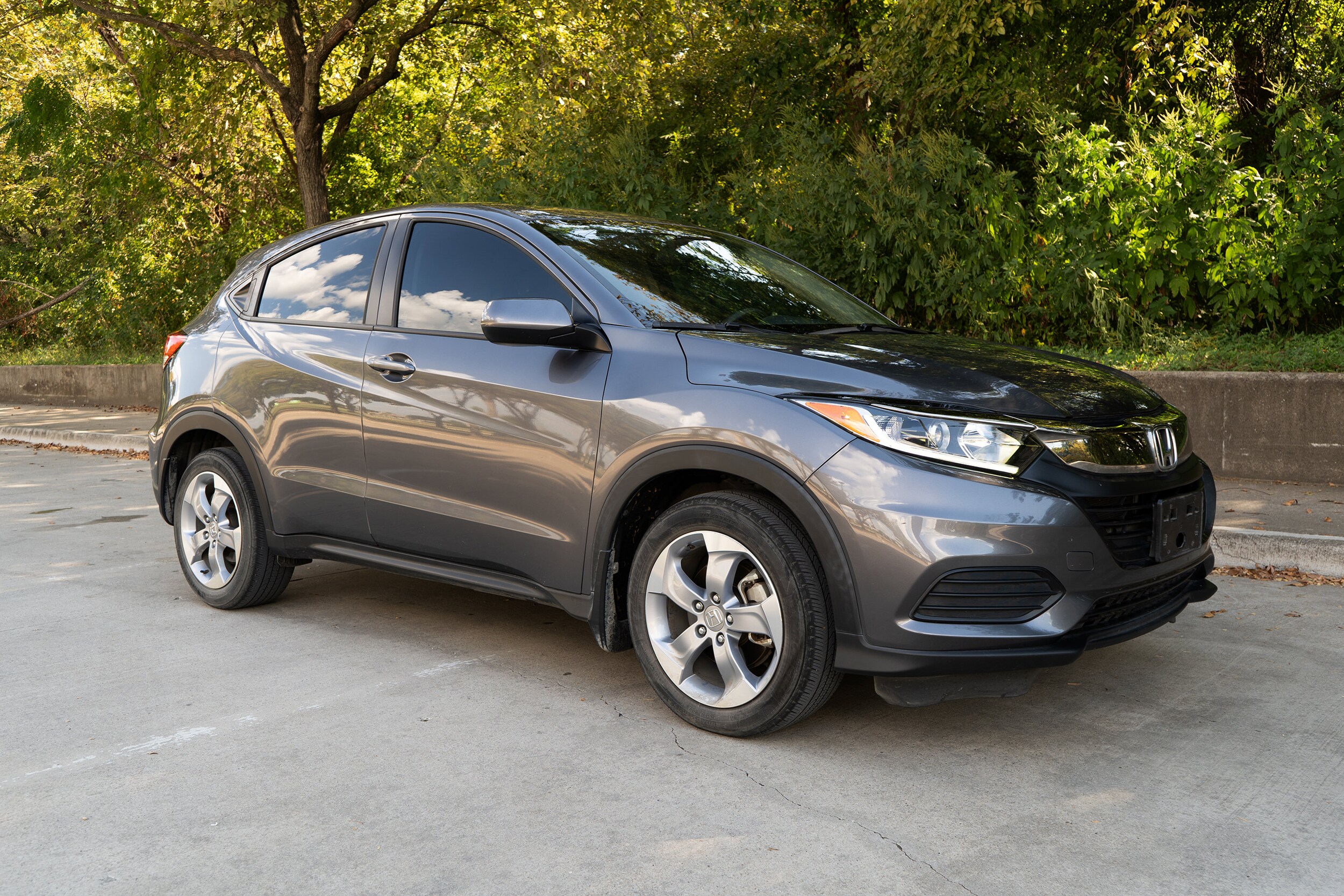 2022 Honda HR-V LX photo 2