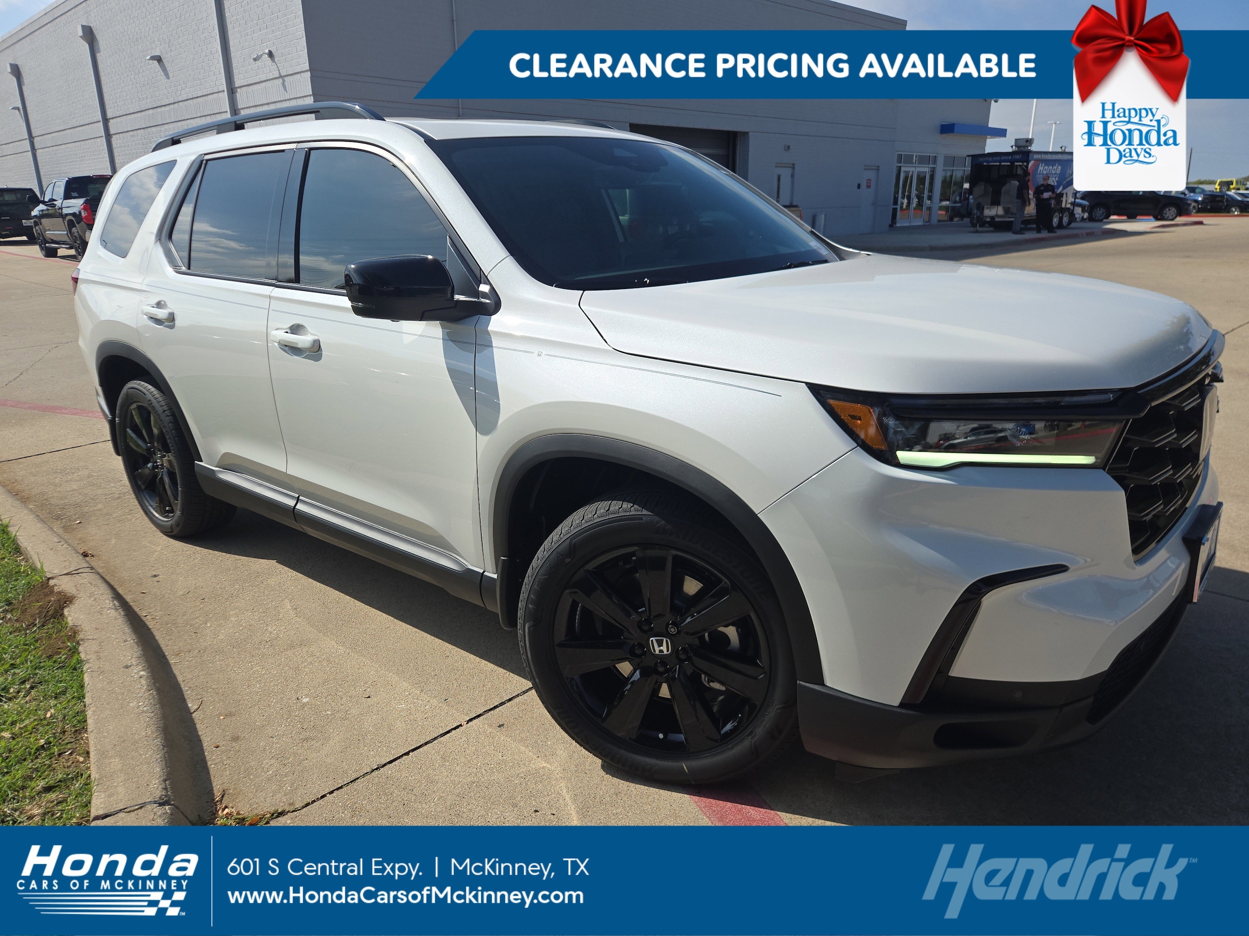 2025 Honda Pilot Black Edition's photo