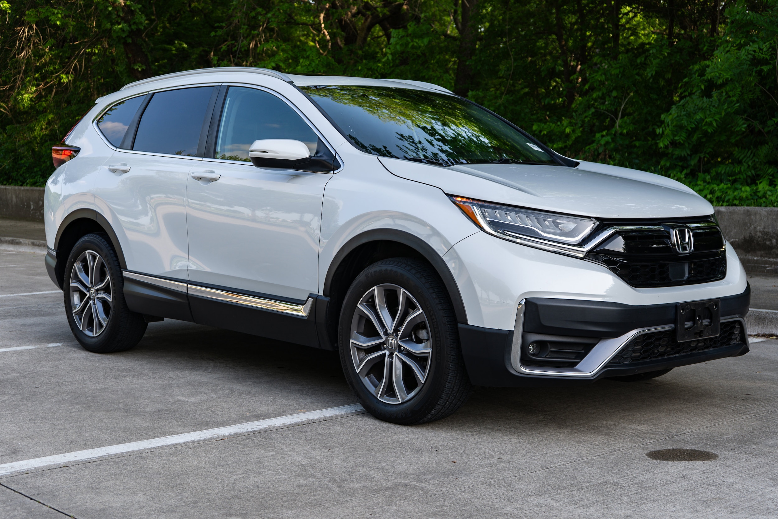 Certified 2022 Honda CR-V Touring with VIN 2HKRW2H9XNH622796 for sale in Mckinney, TX