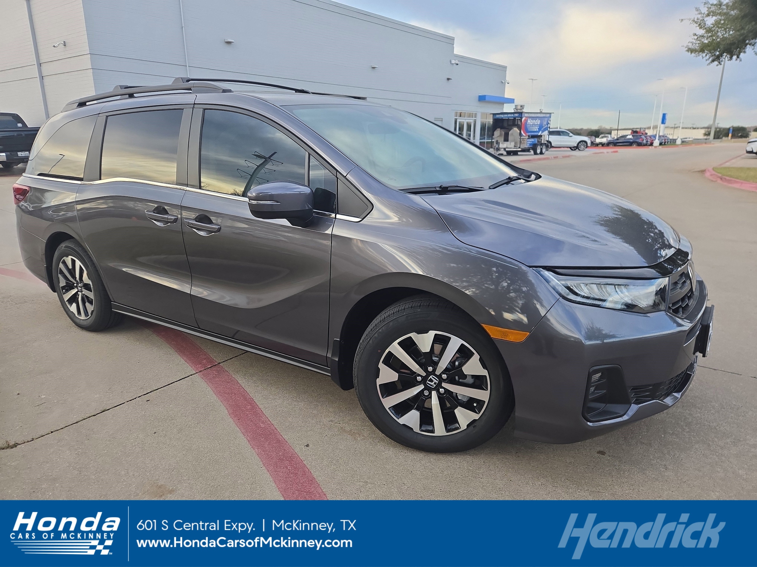 2026 Honda Odyssey EX-L's photo