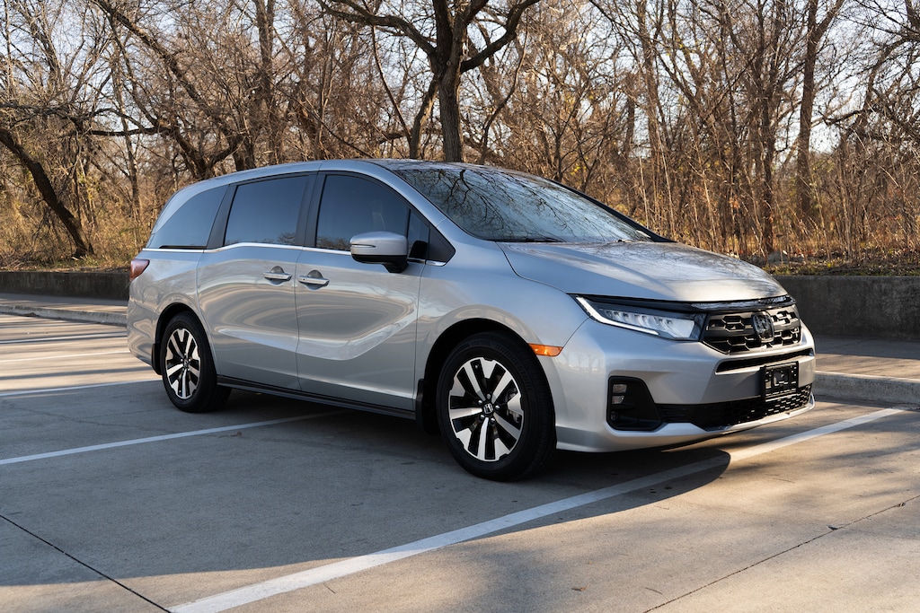 Certified 2025 Honda Odyssey EX-L Minivan