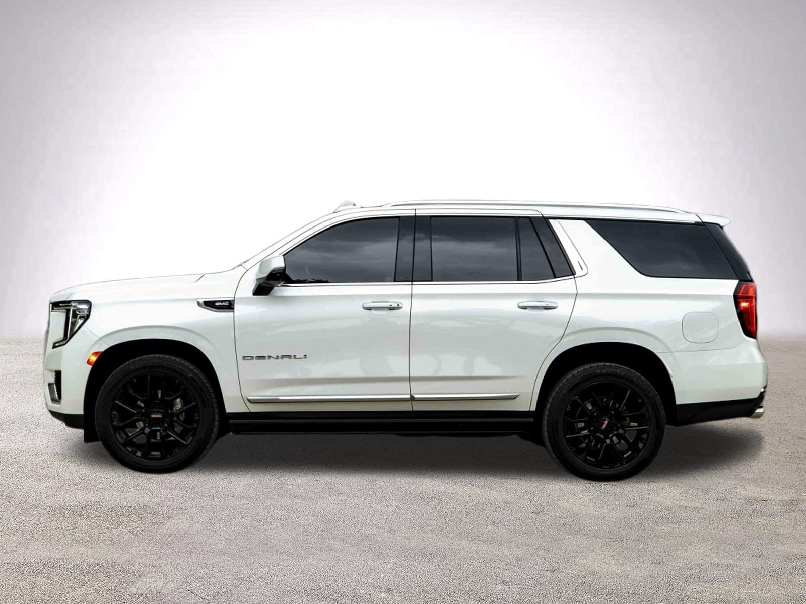 2023 GMC Yukon Denali photo 4