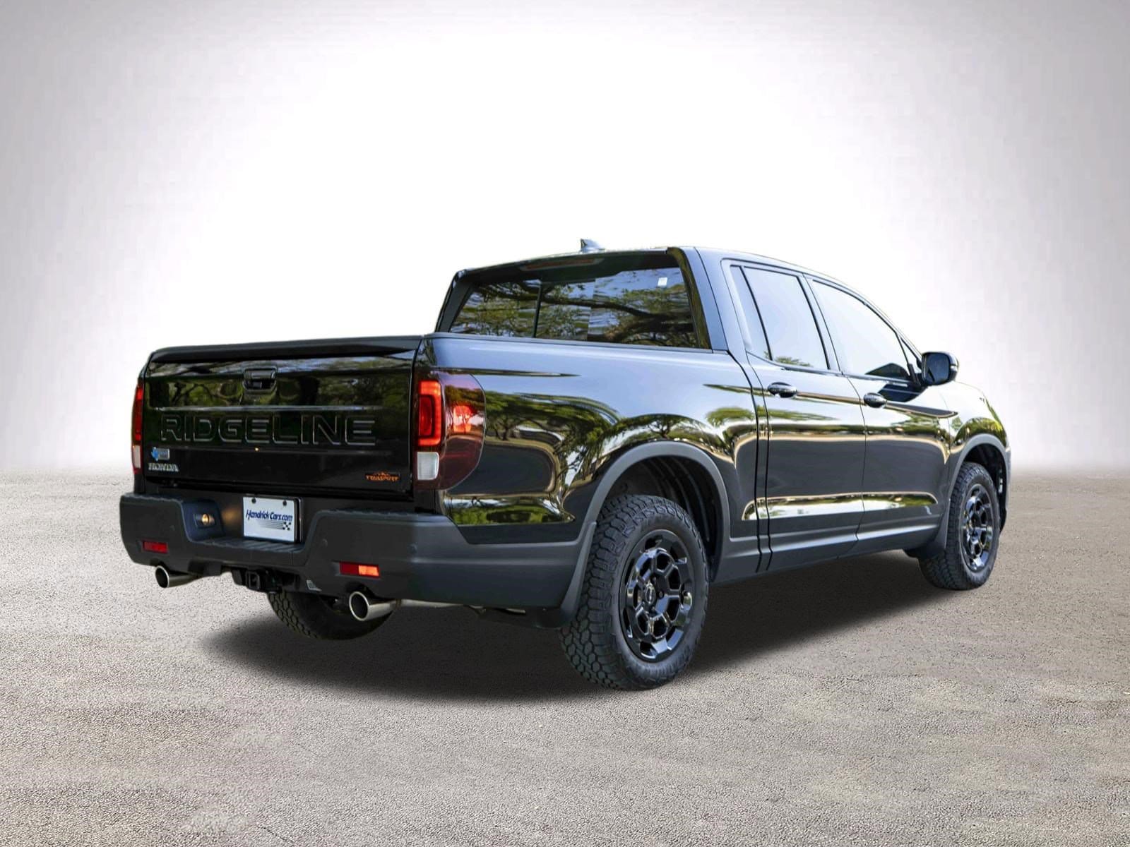 2025 Honda Ridgeline TrailSport+ photo 3