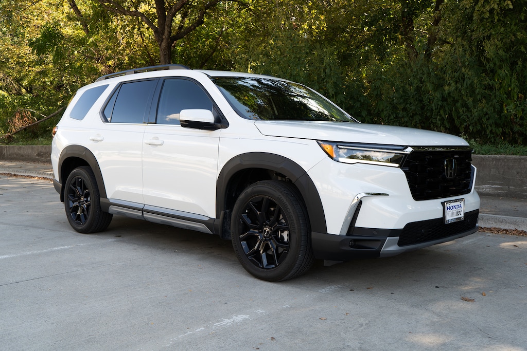 Certified 2025 Honda Pilot Touring+ SUV