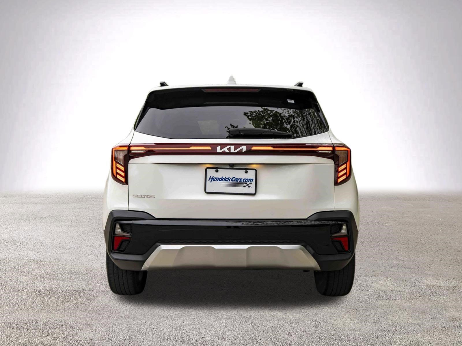 2024 Kia Seltos EX photo 6