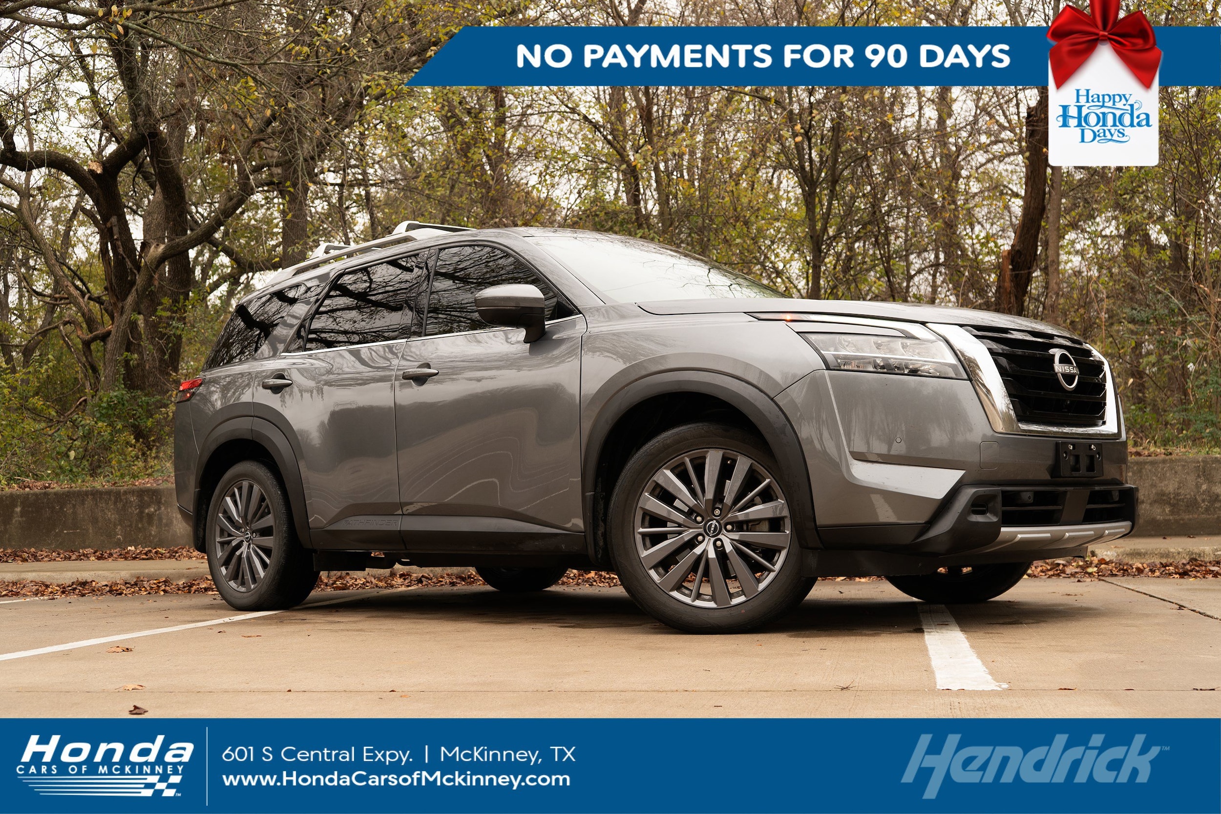 2023 Nissan Pathfinder SL's photo