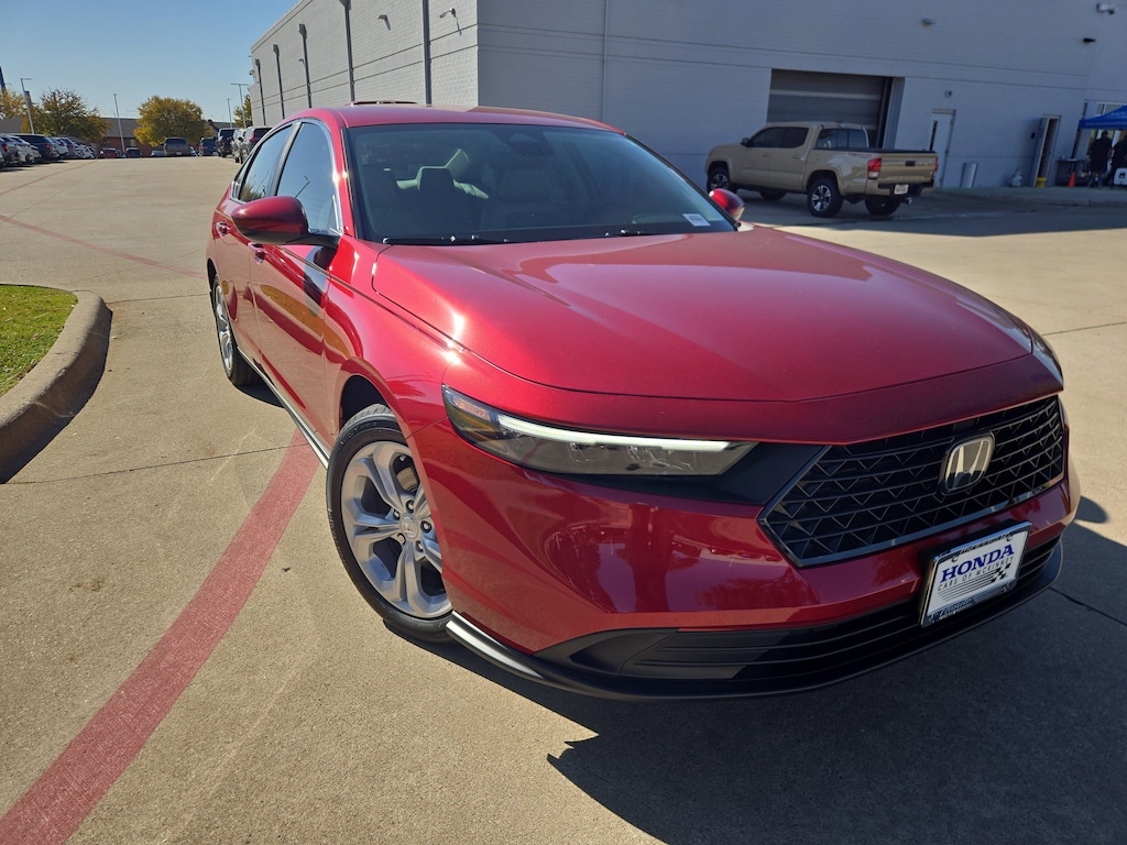 New 2025 Honda Accord LX Sedan