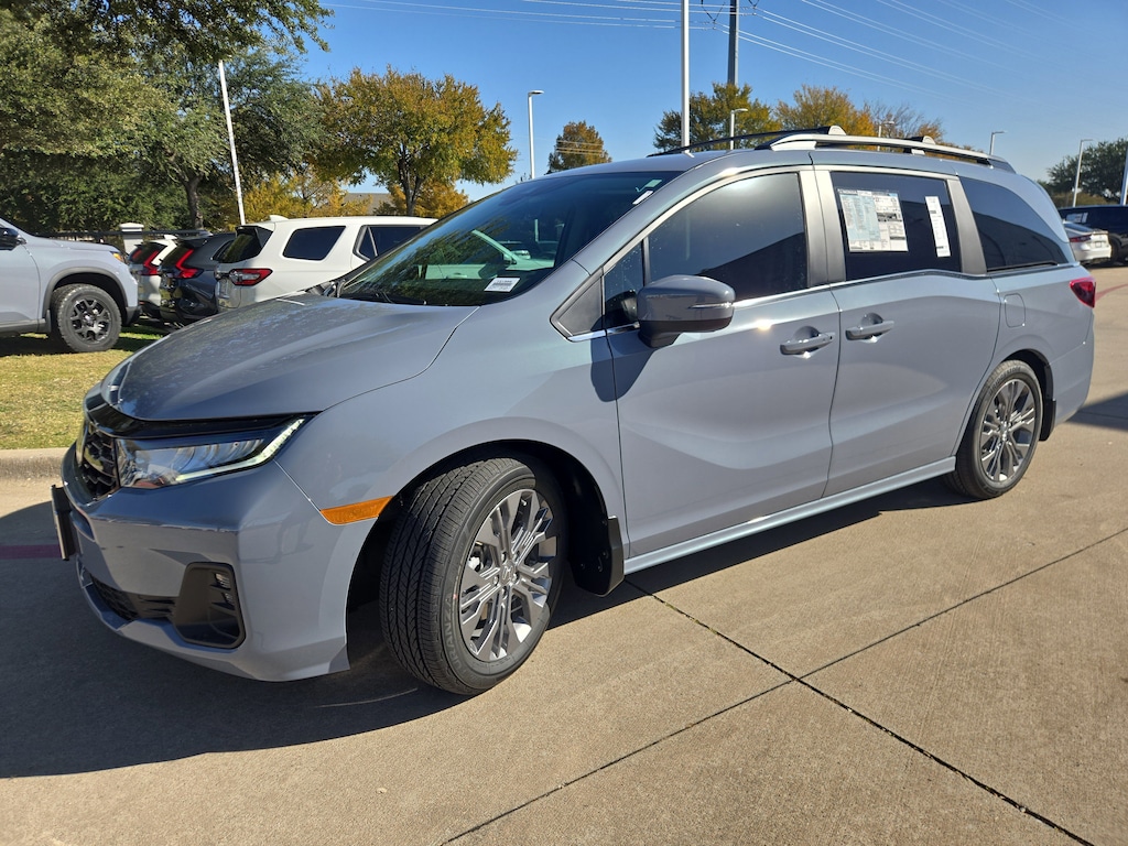 New 2026 Honda Odyssey Touring Minivan