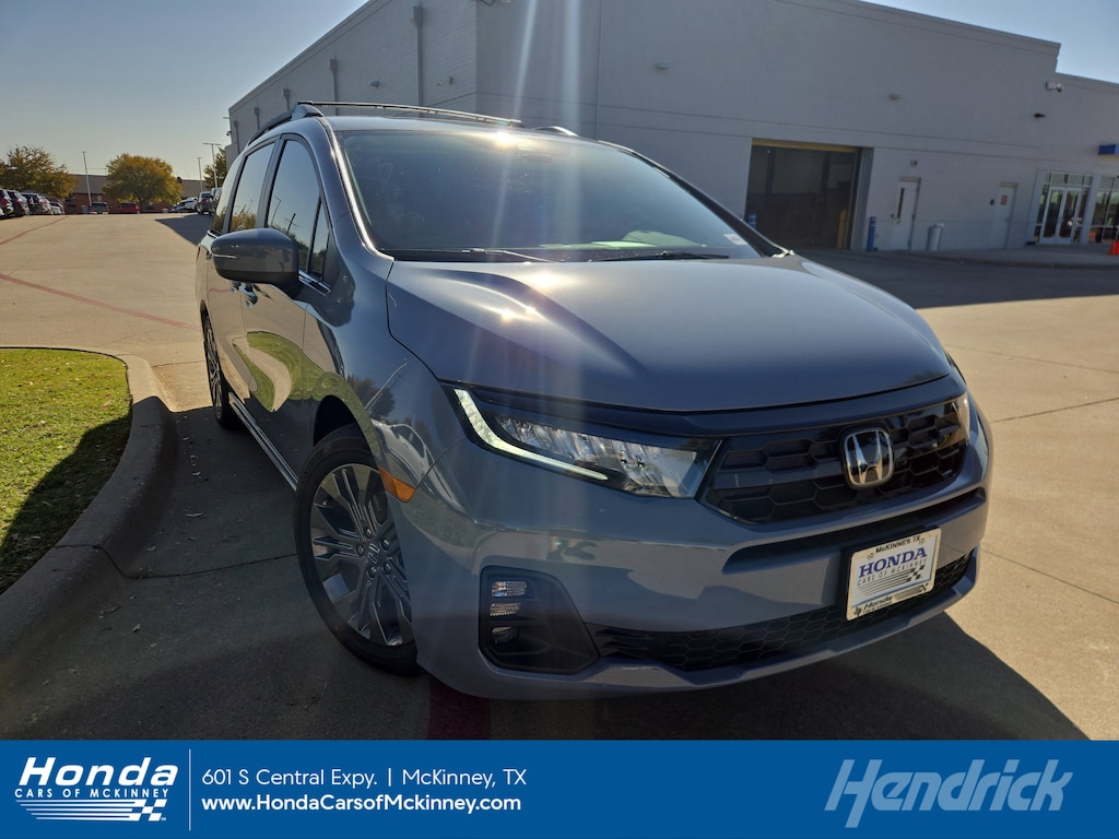 New 2026 Honda Odyssey Touring Minivan