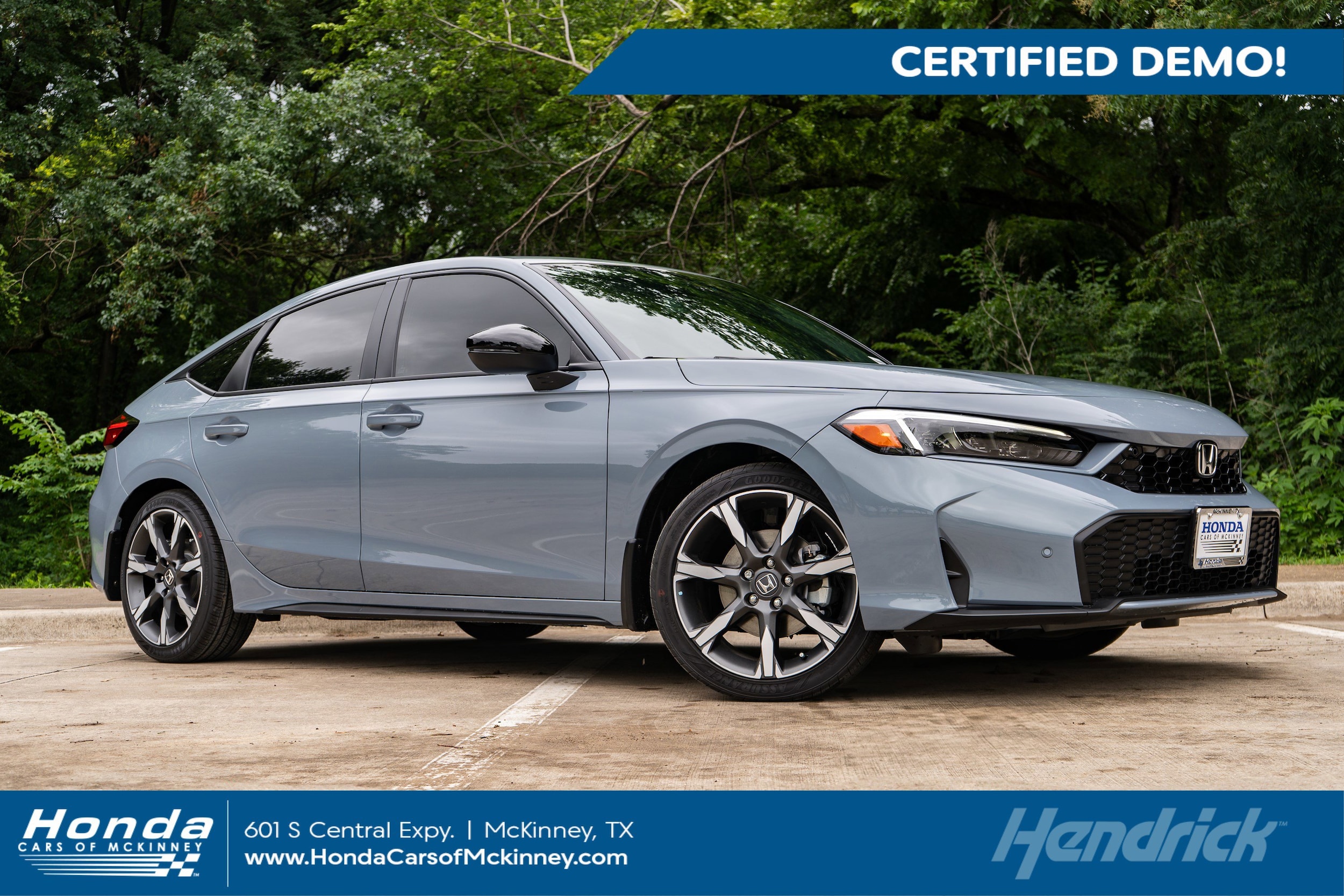 2025 Honda Civic Hatchback Sport Touring's photo