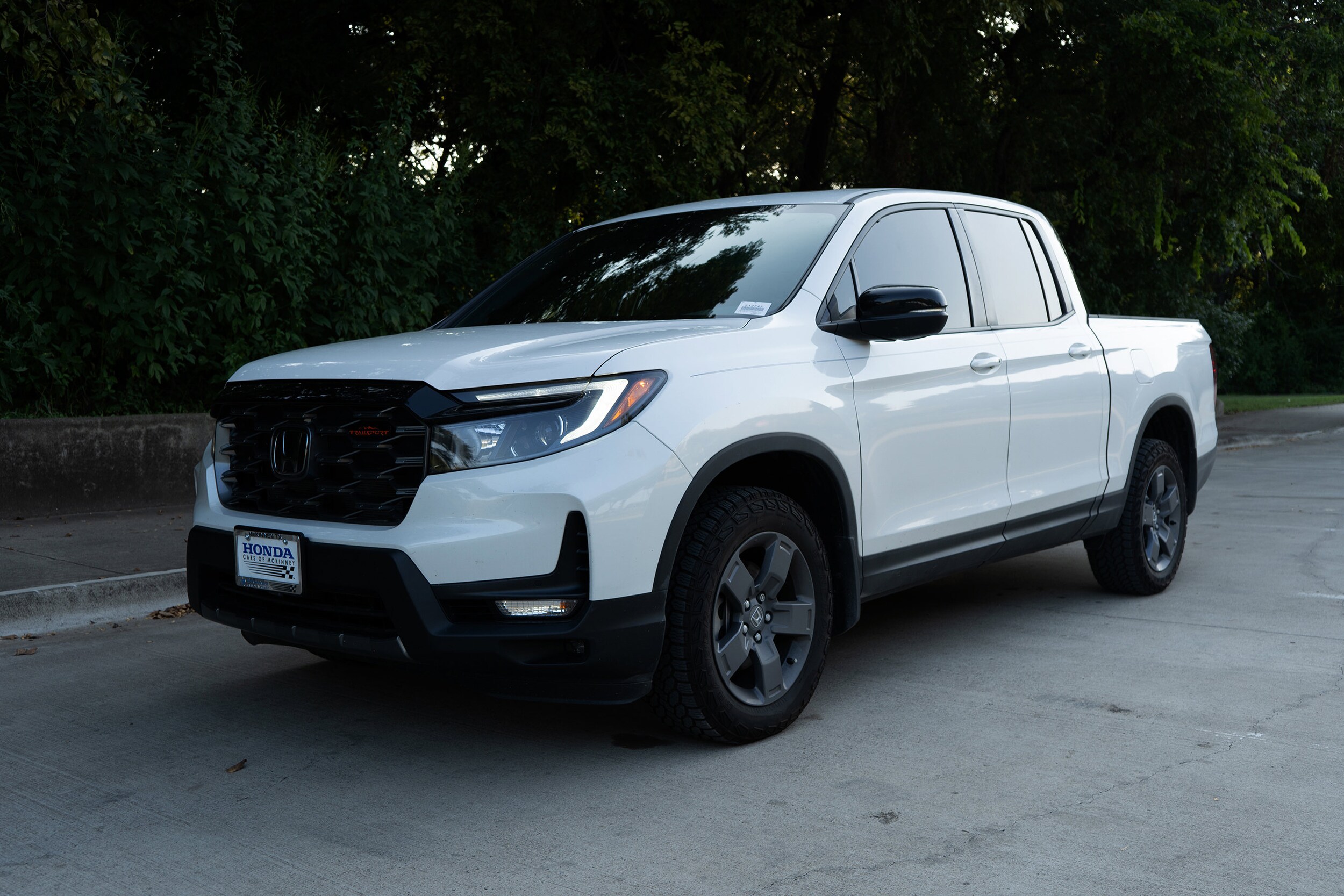 2025 Honda Ridgeline TrailSport photo 3