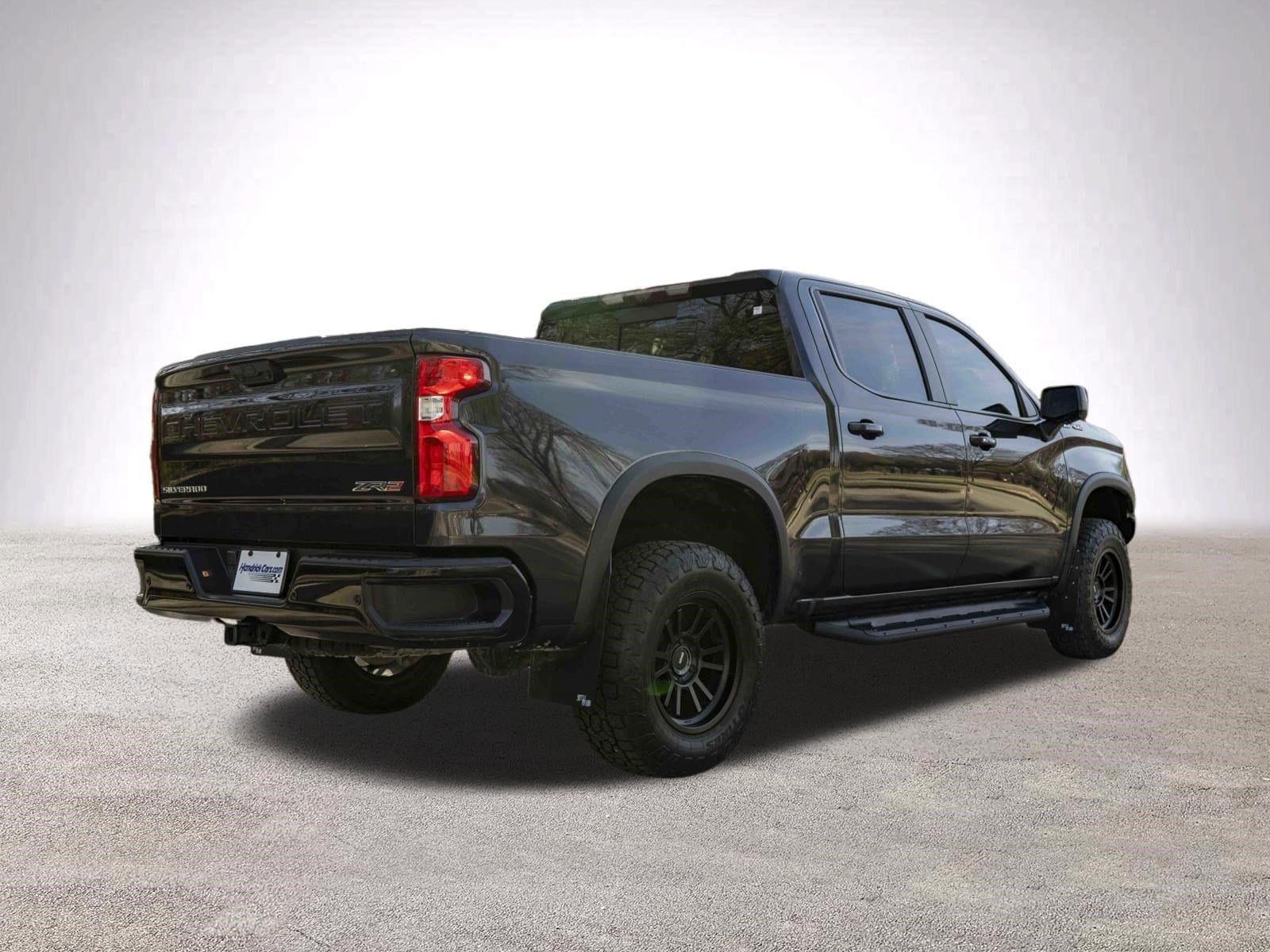 2024 Chevrolet Silverado 1500 ZR2 photo 3