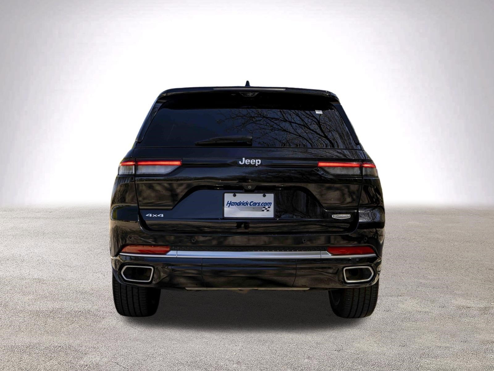 2023 Jeep Grand Cherokee Summit Reserve photo 6